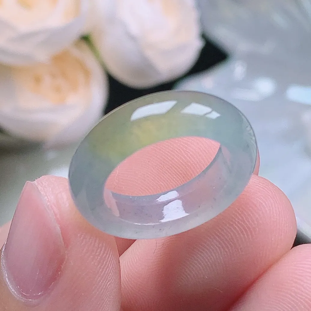 缅甸老坑冰种翡翠水润起胶冰黄翡戒指玉指环  水润通透 尺寸：15.2-5.7-3.7mm 8-9号圈