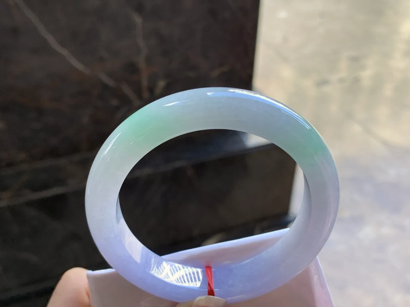 55.5-11.8-9

春带彩手镯^_^鲜艳