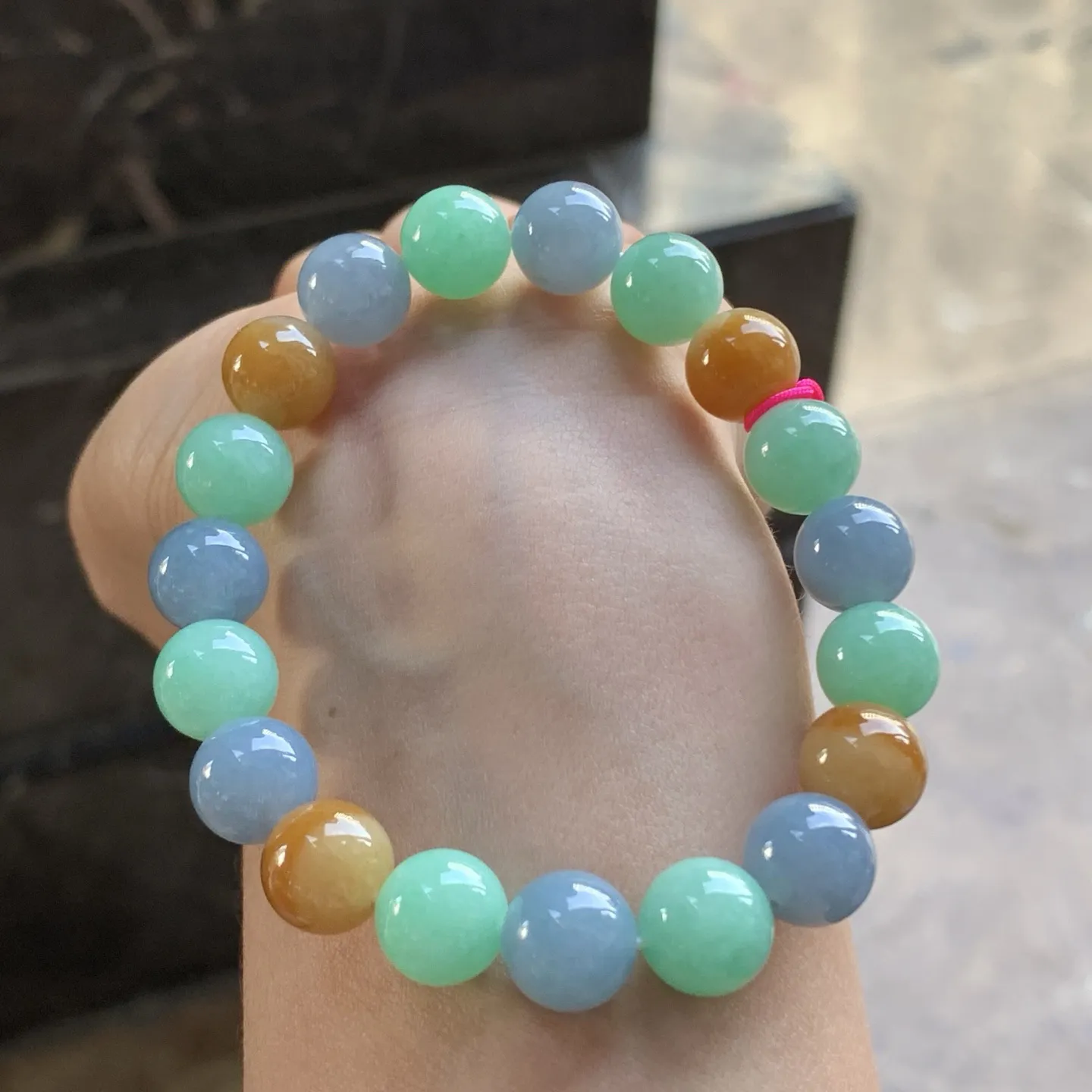 多彩珠串^_^颜色浓郁 鲜艳