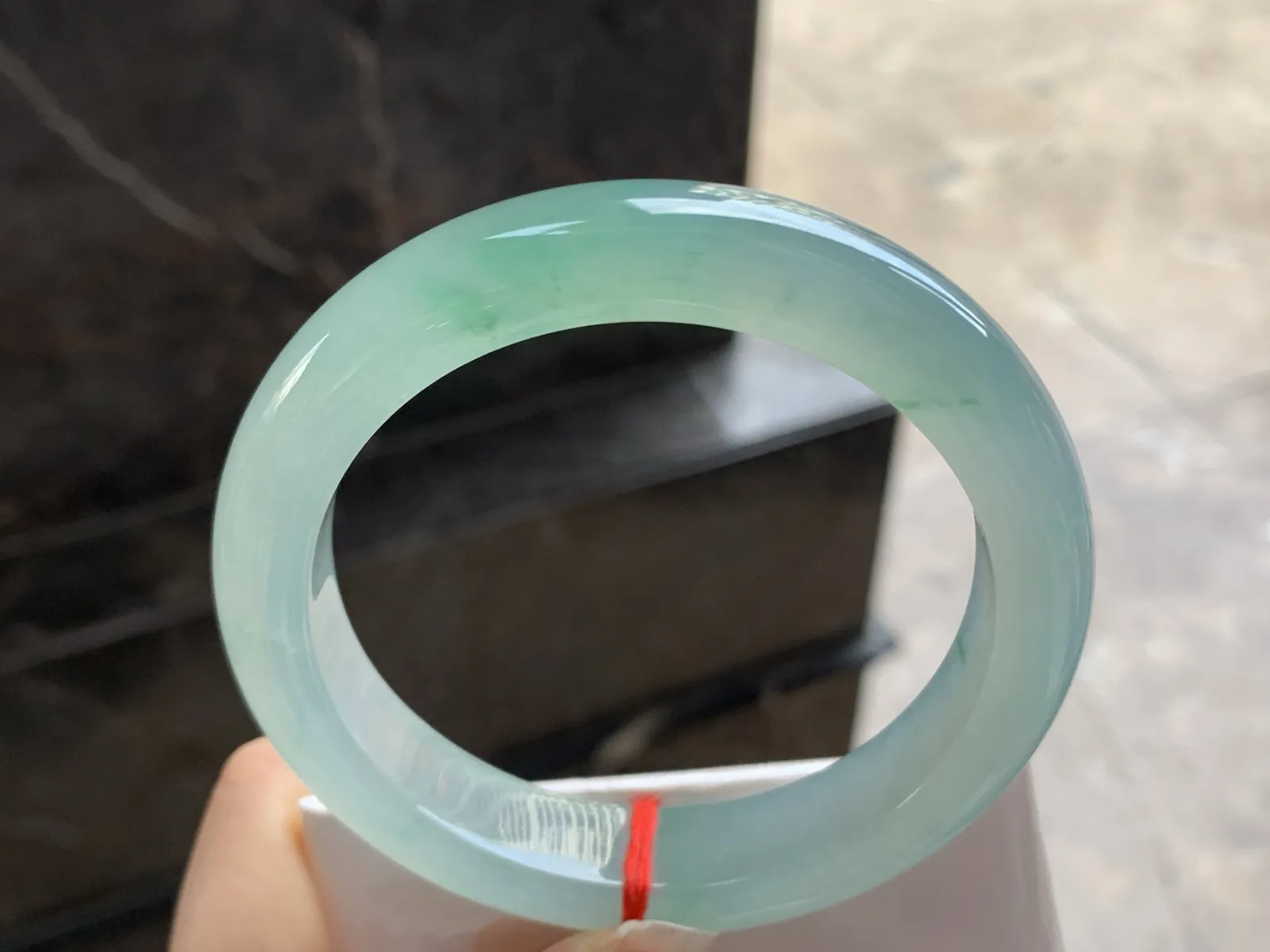 60.5-13.2-9.2

冰晴手镯^_^飘绿冰透