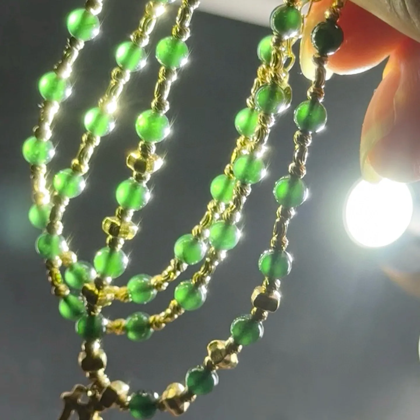 精品18k墨翠项链 种好色正 黑度极好 打灯通透 油性十足 尺寸4.2