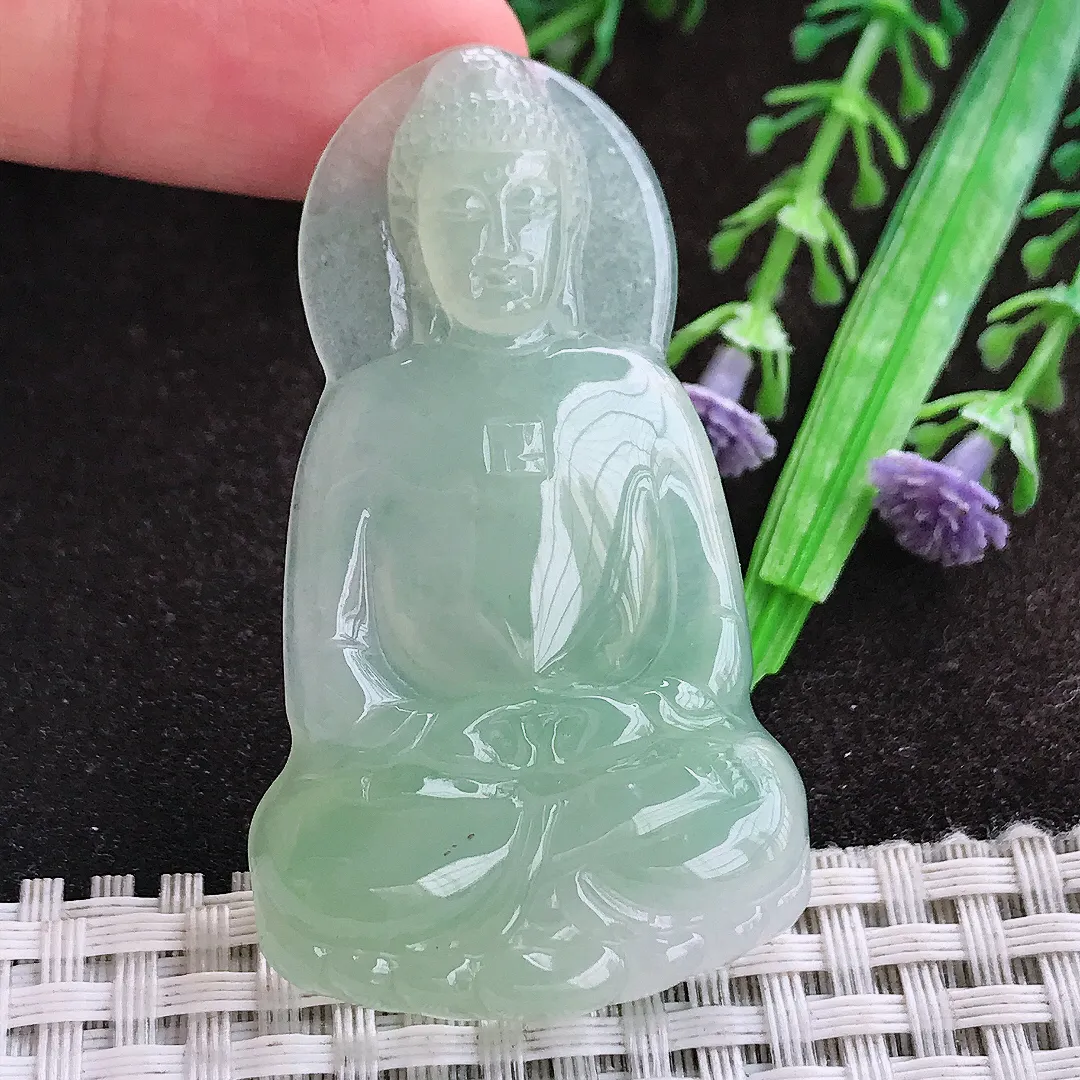 自然光55.8/32.4/5.2老坑冰透起胶冰晴绿大日如来佛吊坠翡翠玉坠挂件百搭