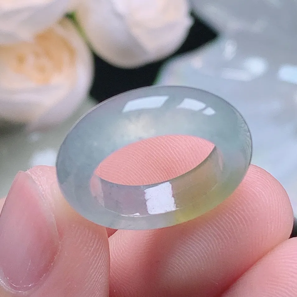 缅甸老坑冰种翡翠水润起胶冰黄翡戒指玉指环  水润通透 尺寸：15.2-5.7-3.7mm 8-9号圈口1S