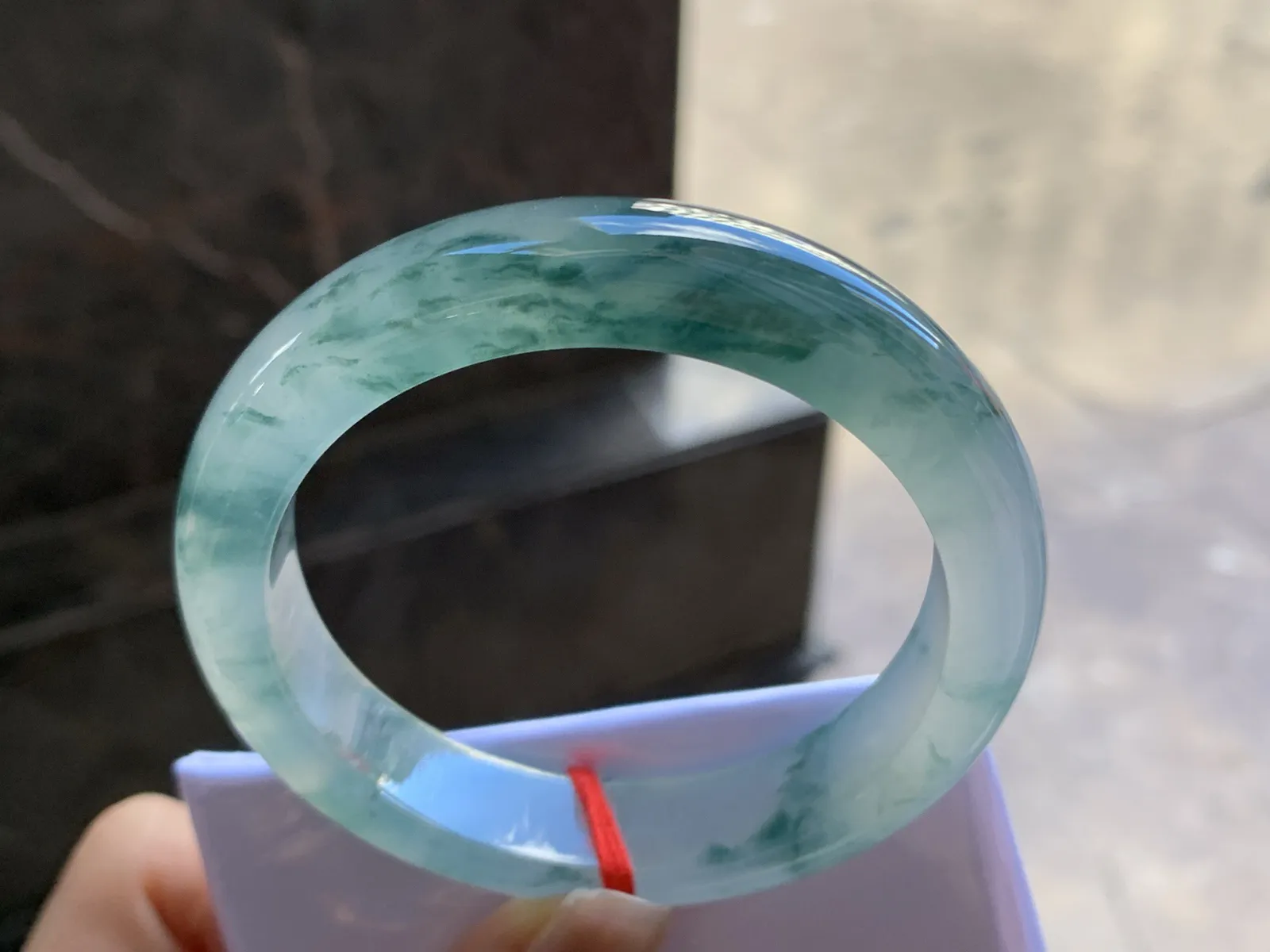 55-12.5-8.5

冰蓝花手镯^_^飘花浓郁 种水足