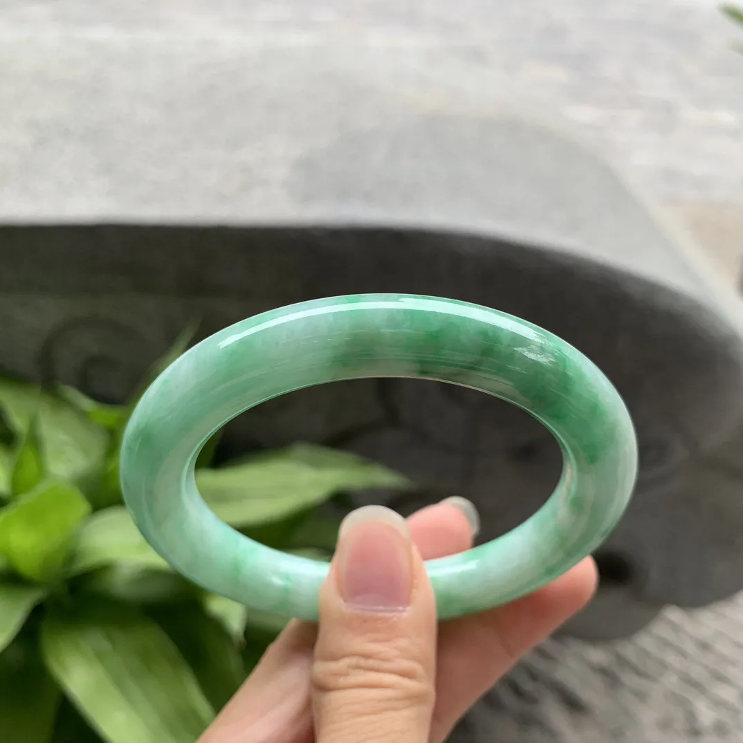 圈口55.3-9.9 【飘绿圆条手镯】圆条55 56可戴