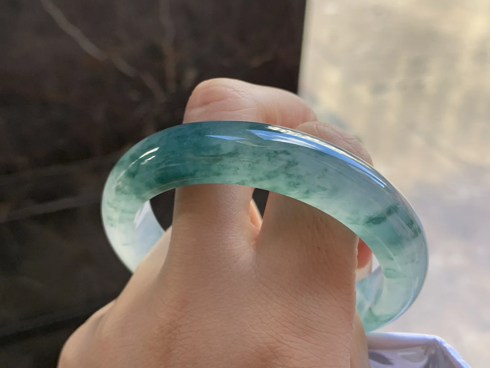 55-12.5-8.5

冰蓝花手镯^_^飘花浓郁 种水足