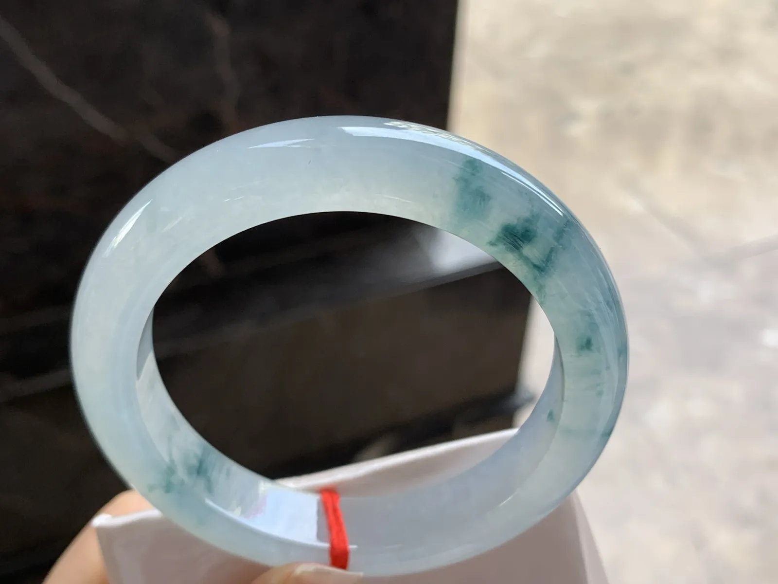 57-12.3-9.3

蓝花手镯^_^冰透