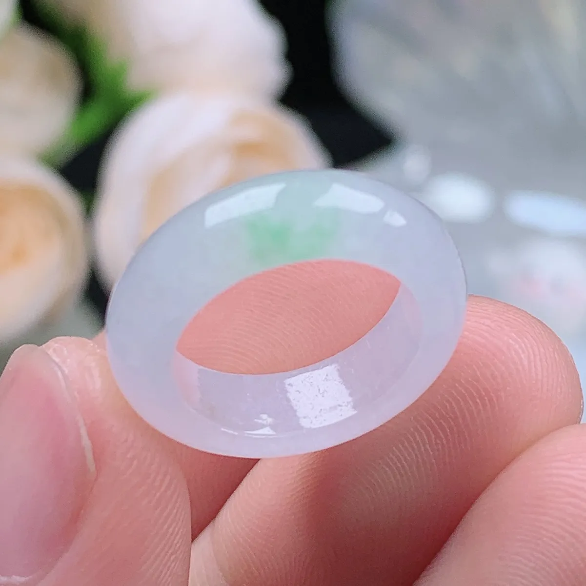 缅甸翡翠老坑种翡翠水润飘绿戒指玉指环  水润通透 尺寸：14.1-5.4-3.5mm 6号圈口1S