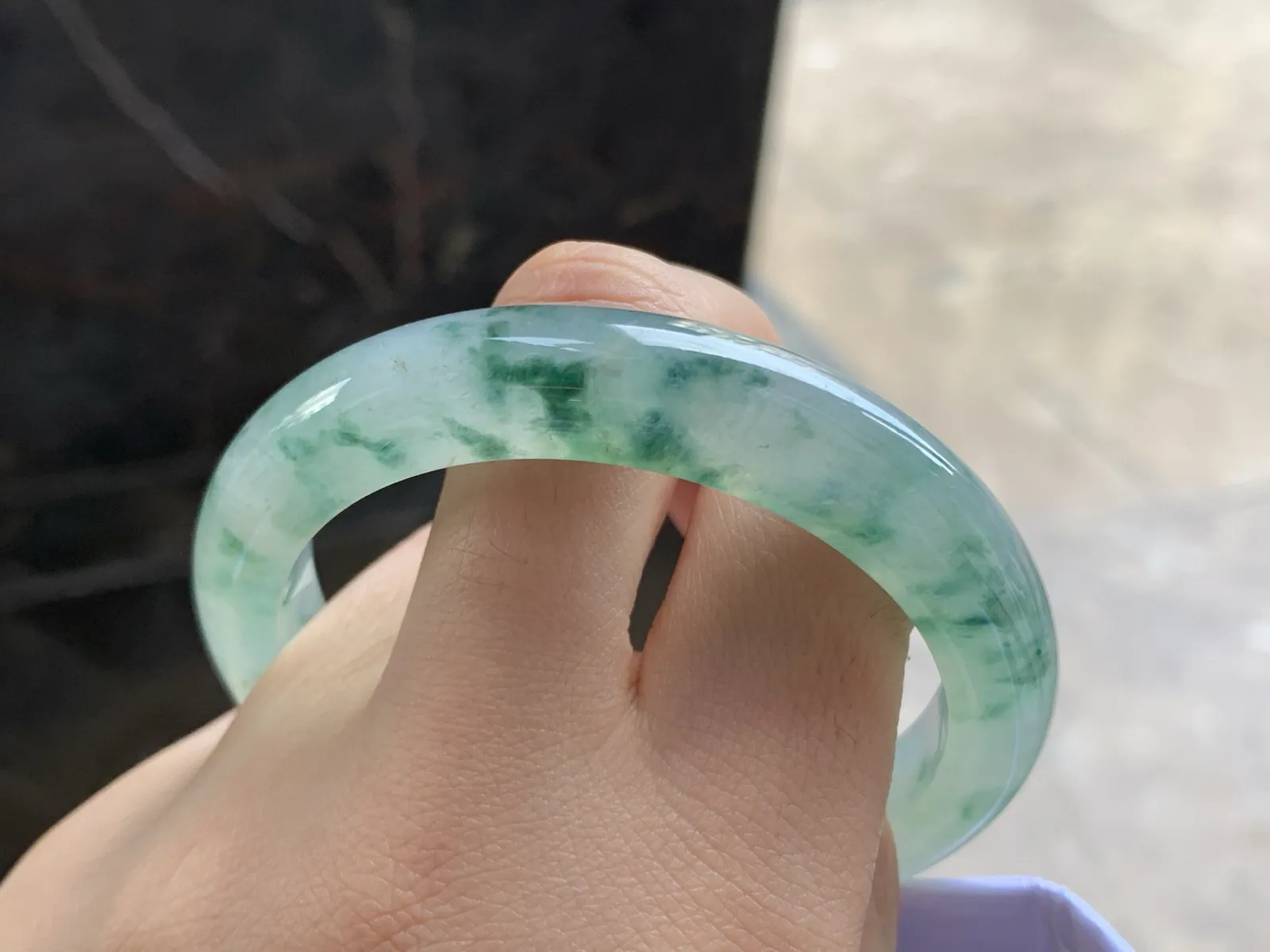 52.5-10.7-8.2

冰飘花手镯^_^飘花灵韵