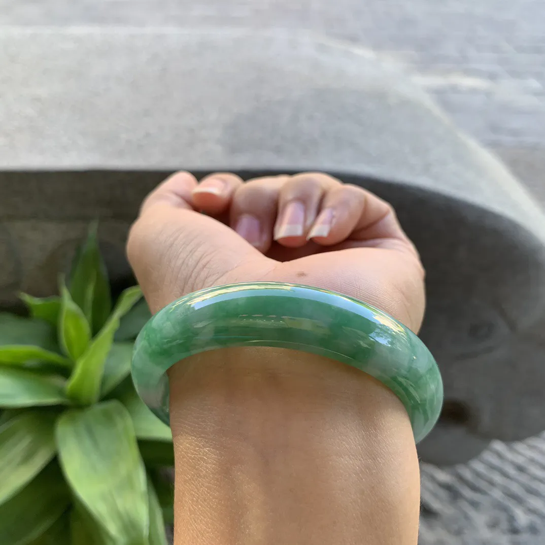 圈口55.8-13.2-7.8 【满辣绿正圈手镯】正圈55 56可戴