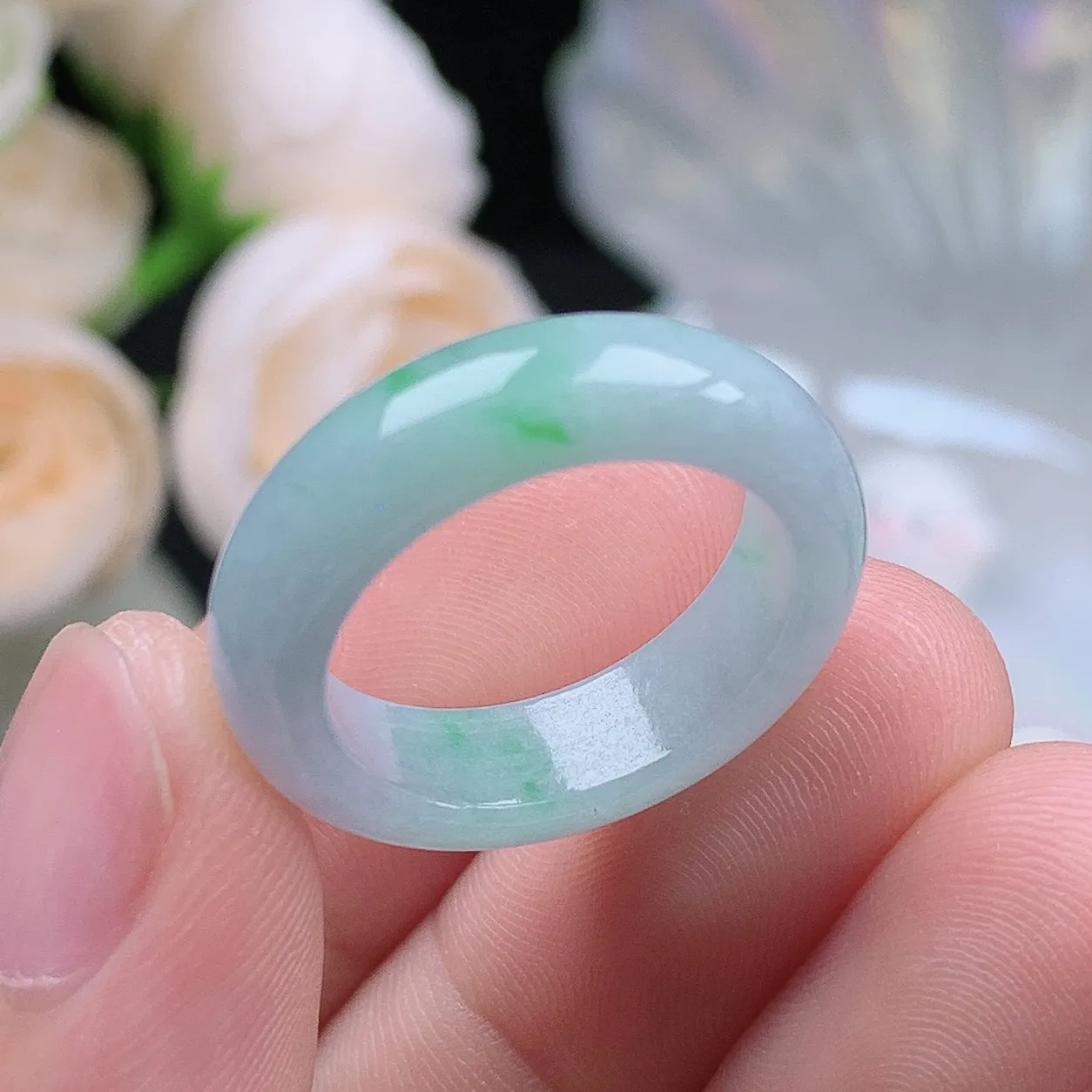 缅甸翡翠老坑种翡翠水润飘绿戒指玉指环  水润通透 尺寸：17.8-6.1-3.7mm 16号圈口1S