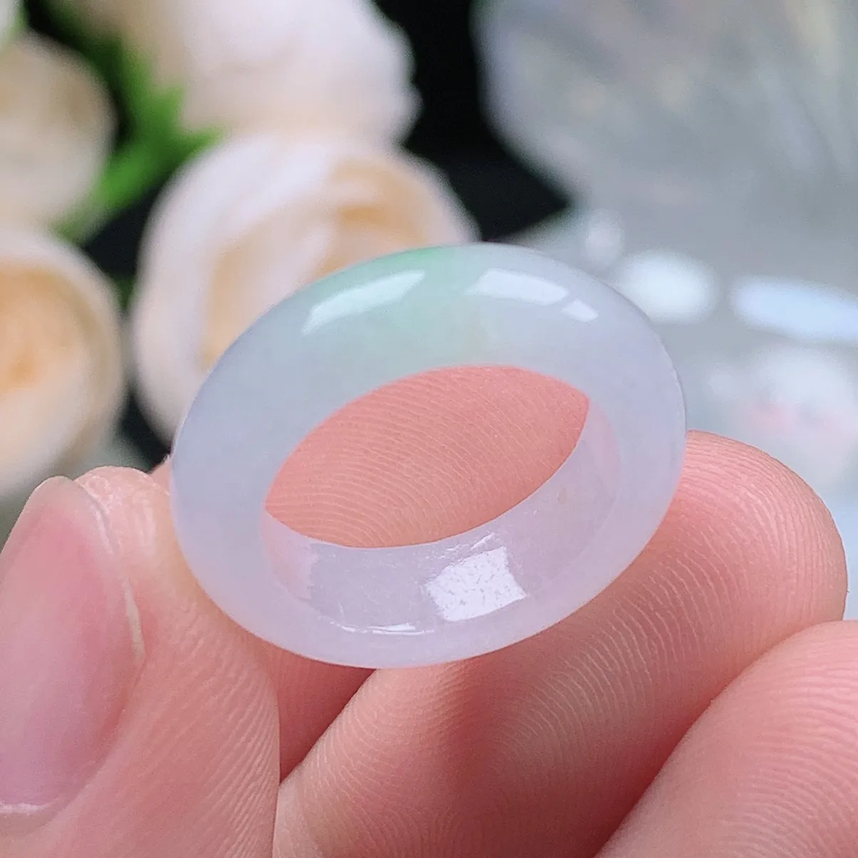 缅甸翡翠老坑种翡翠水润飘绿戒指玉指环  水润通透 尺寸：14.1-5.4-3.5mm 6号圈口1S