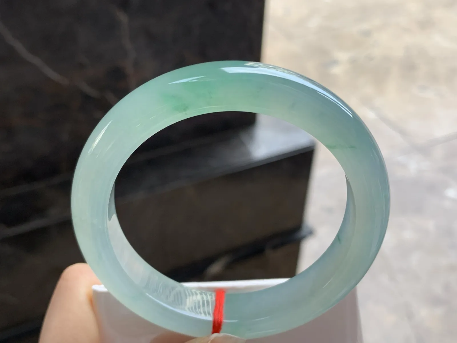 60.5-13.2-9.2

冰晴手镯^_^飘绿冰透