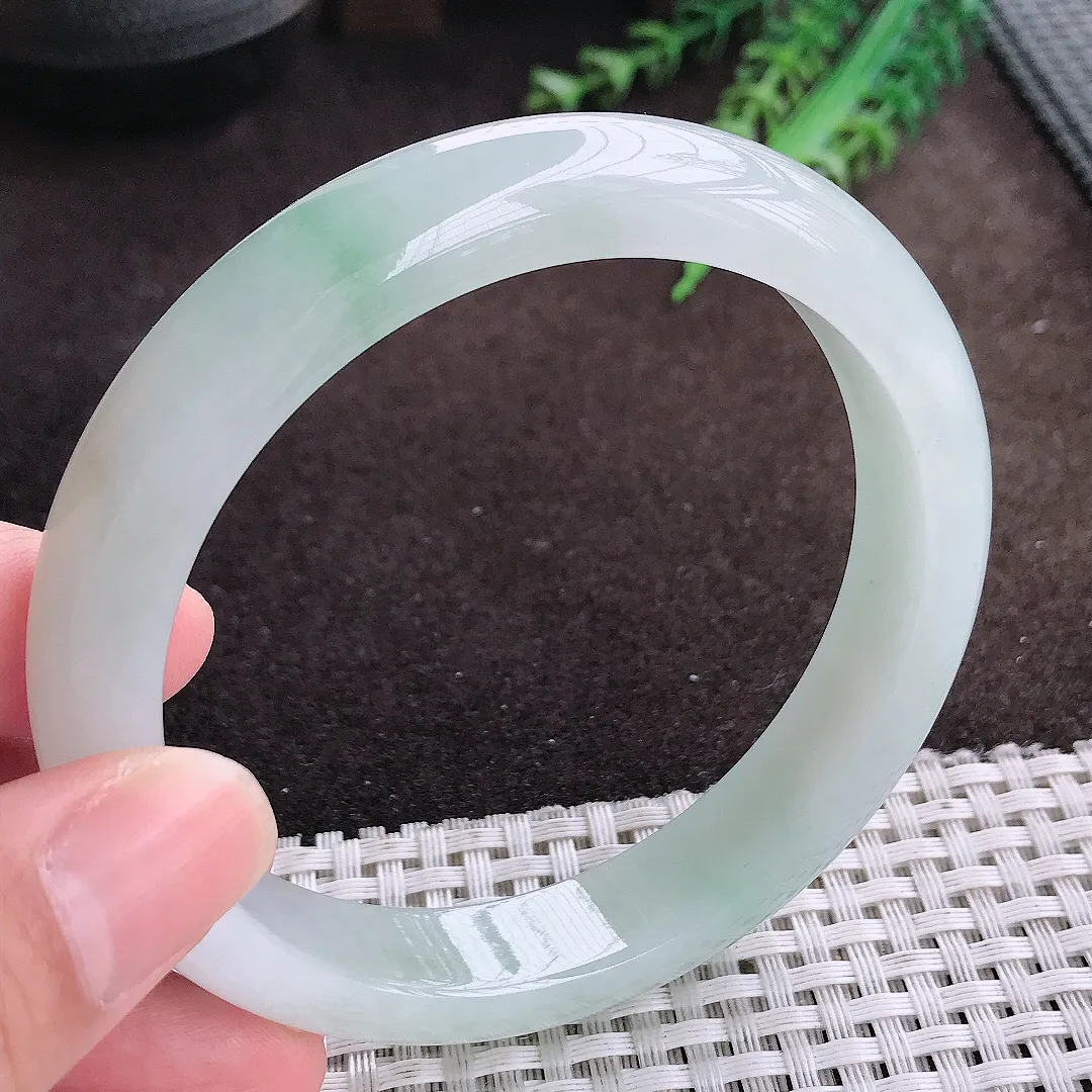 自然光63/12.7/8.6老坑冰胶水灵飘花大圈口手镯宽边翡翠玉镯美人镯
