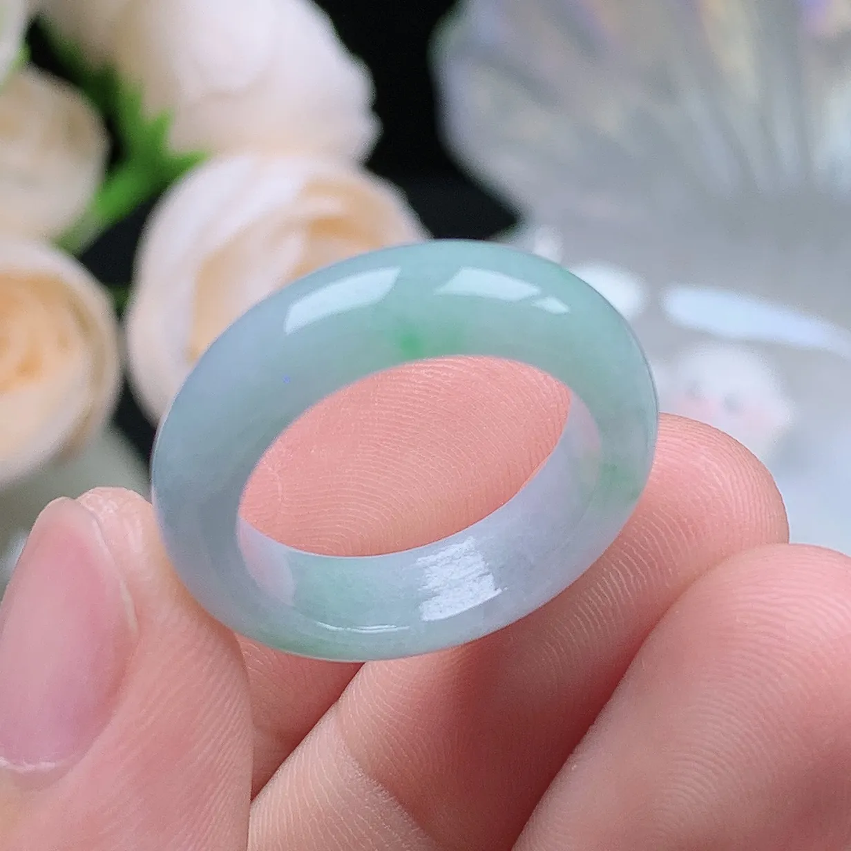 缅甸翡翠老坑种翡翠水润飘绿戒指玉指环  水润通透 尺寸：17.8-6.1-3.7mm 16号圈口1S