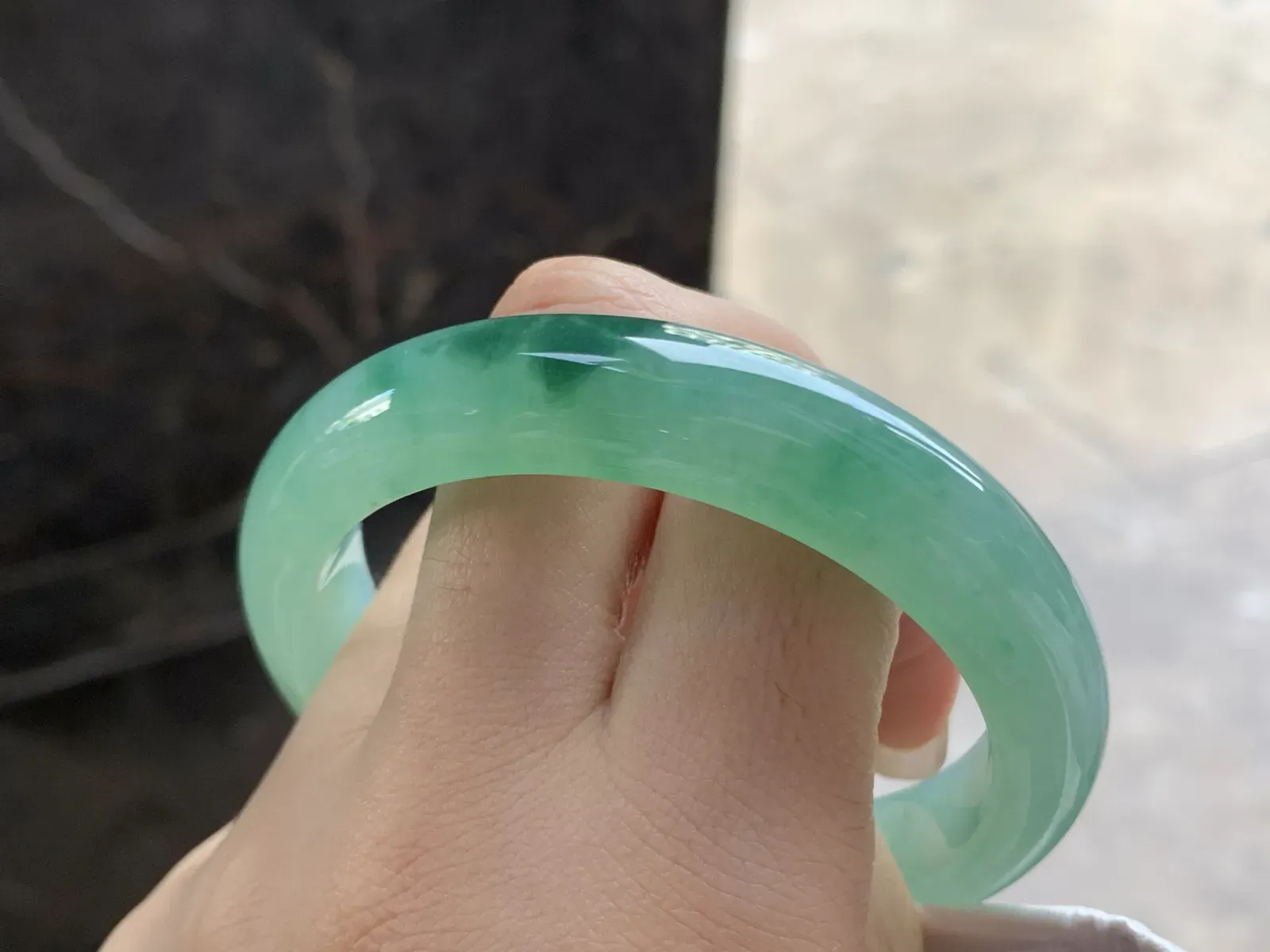 55-12-8.5

冰晴绿手镯^_^清新 鲜艳