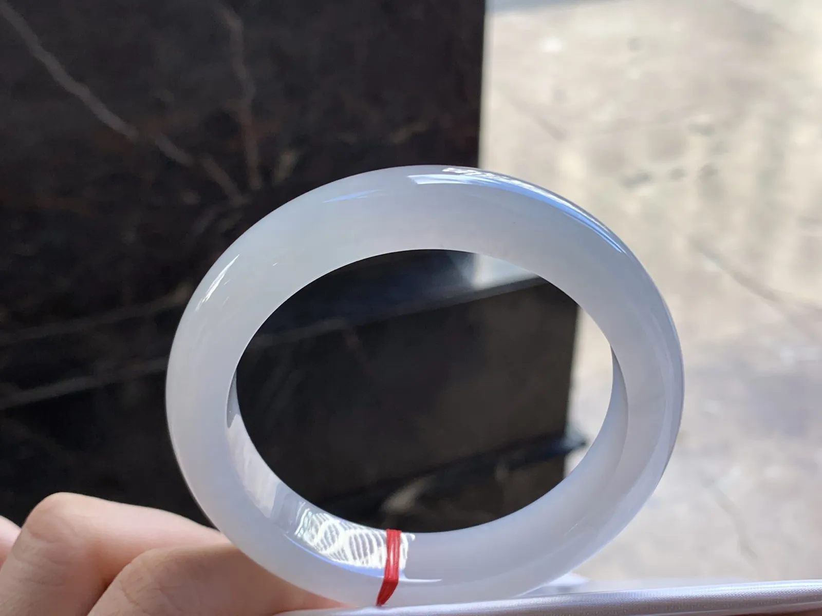 59.5-12.5-9.5

冰种手镯^_^水润清新