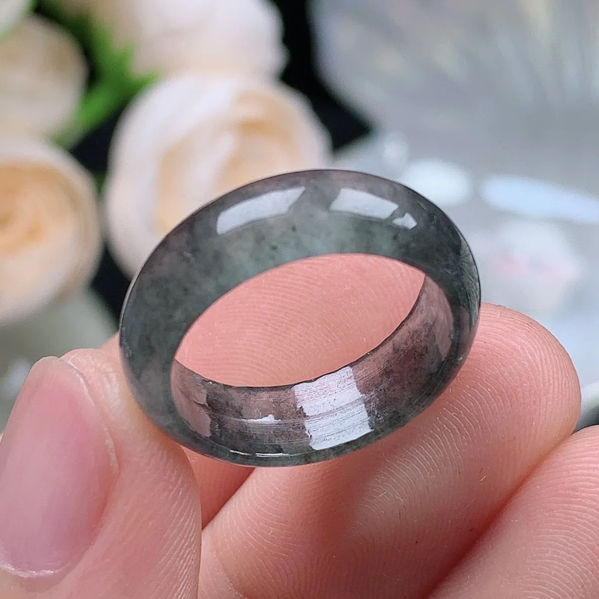 缅甸翡翠老坑冰种翡翠水润起胶冰乌鸡戒指玉指环  水润通透 尺寸：17.3-6.4-2.6mm 14-15号圈口1S