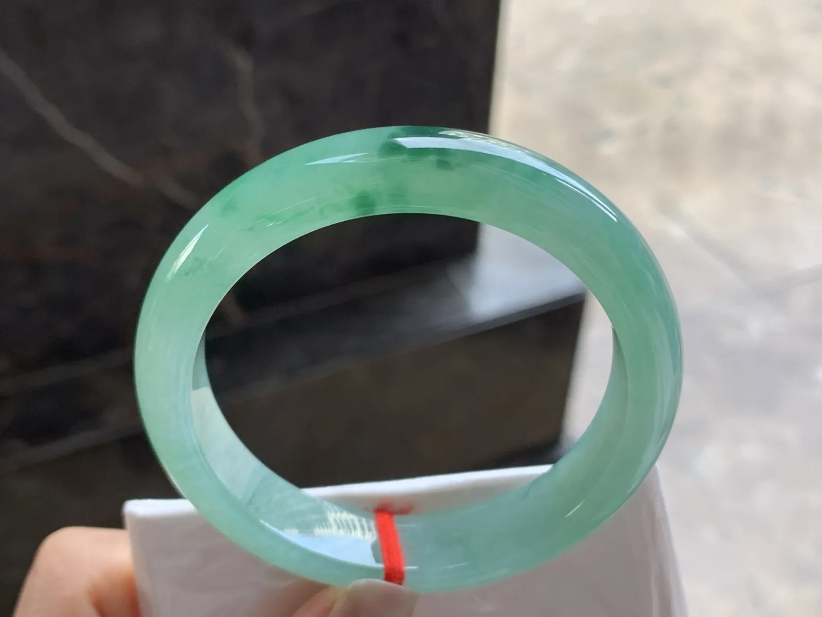 55-12-8.5

冰晴绿手镯^_^清新 鲜艳