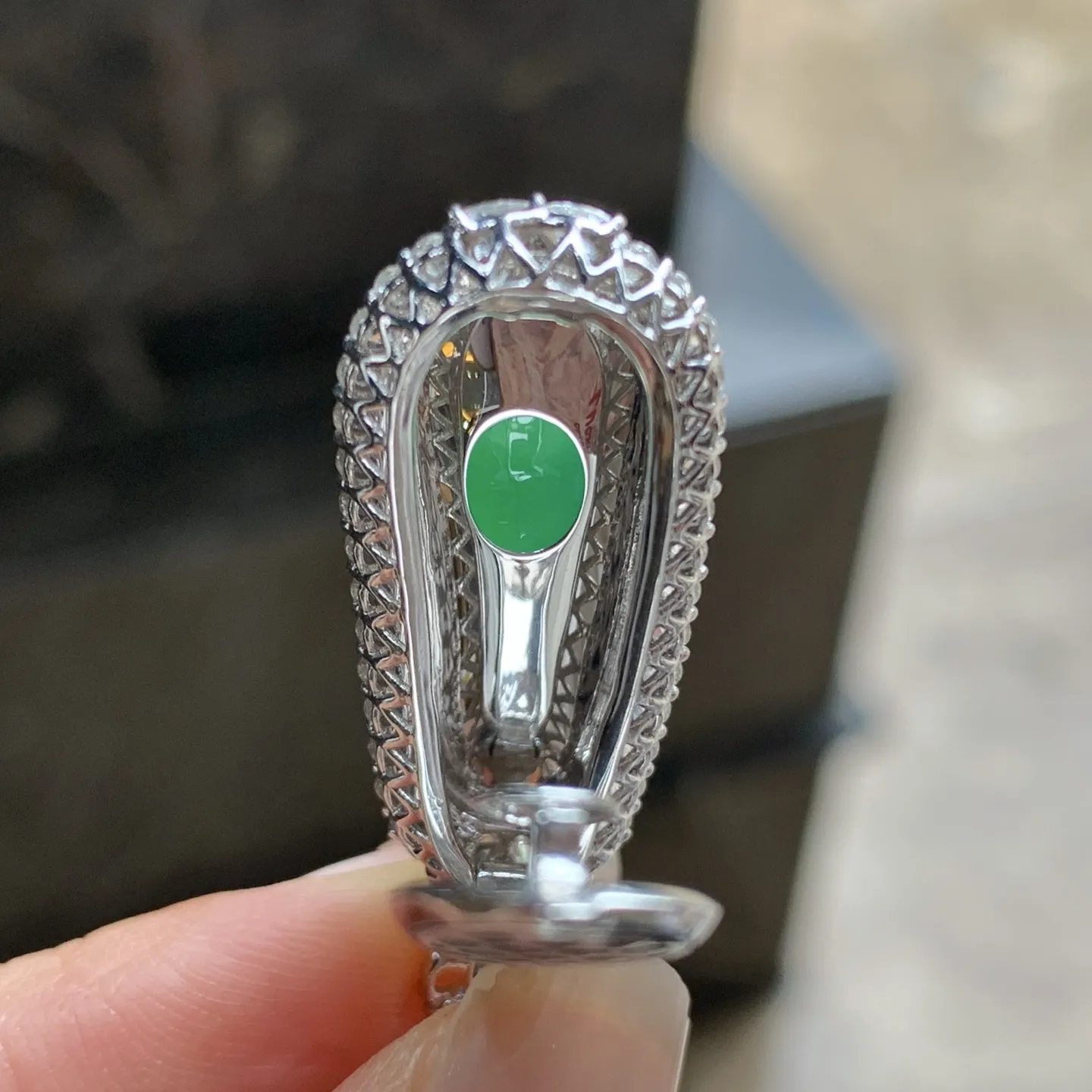 金钻镶嵌冰绿豆子^_^鲜艳