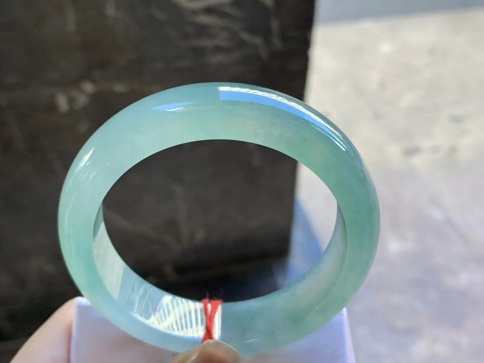 56.5-16-9

冰晴宽版手镯^_^种水好