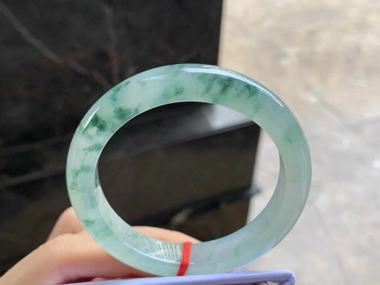 52.5-10.7-8.2

冰飘花手镯^_^飘花灵韵