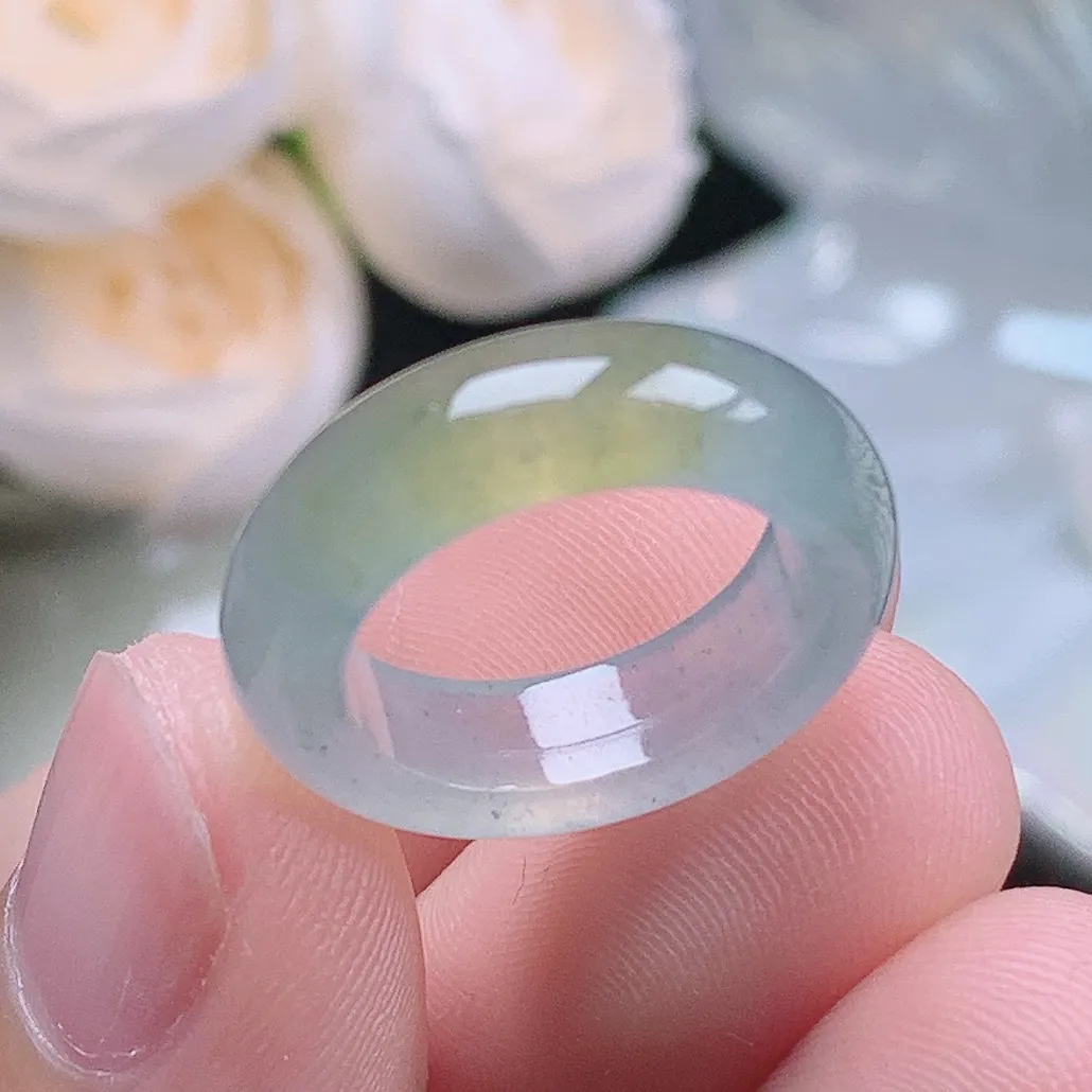 缅甸老坑冰种翡翠水润起胶冰黄翡戒指玉指环  水润通透 尺寸：15.2-5.7-3.7mm 8-9号圈口1S