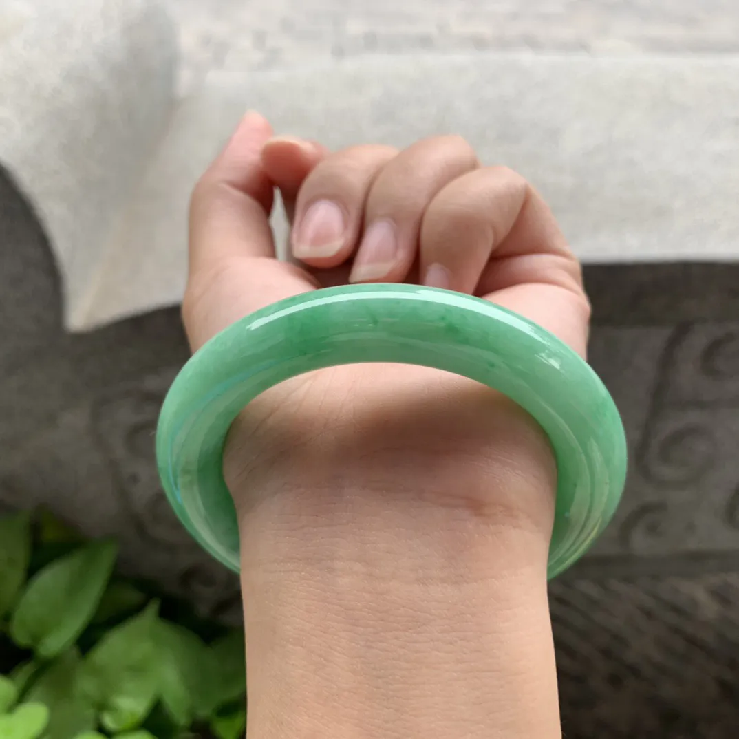 圈口 56-11.4【阳满绿圆条手镯】圆条56 57可戴