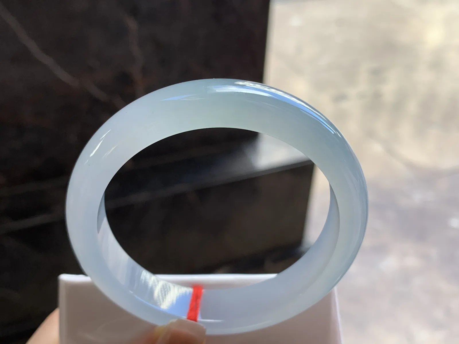 56.5-12.9-7.8

冰种手镯^_^清新冰透