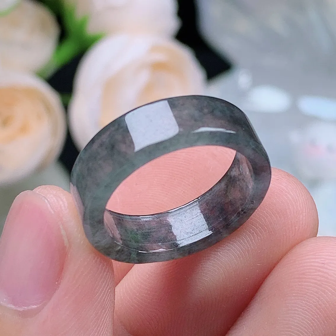 缅甸翡翠老坑冰种翡翠水润起胶飘绿乌鸡方戒戒指玉指环  水润通透 尺寸：17-6.1-2.3mm 14号圈口1S