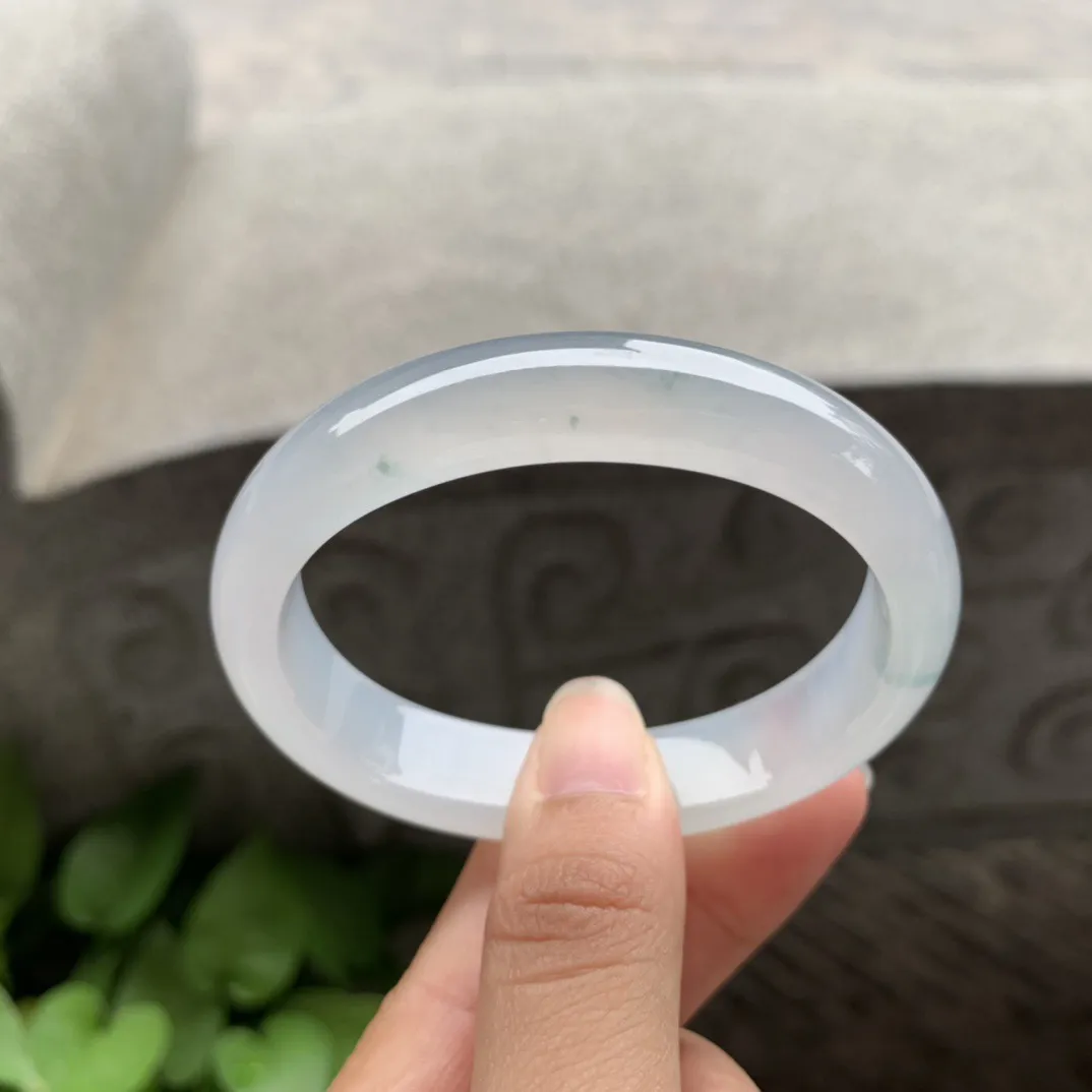 圈口 55.2-47.2-13-7【高冰飘花贵妃手镯】贵妃55 56可戴