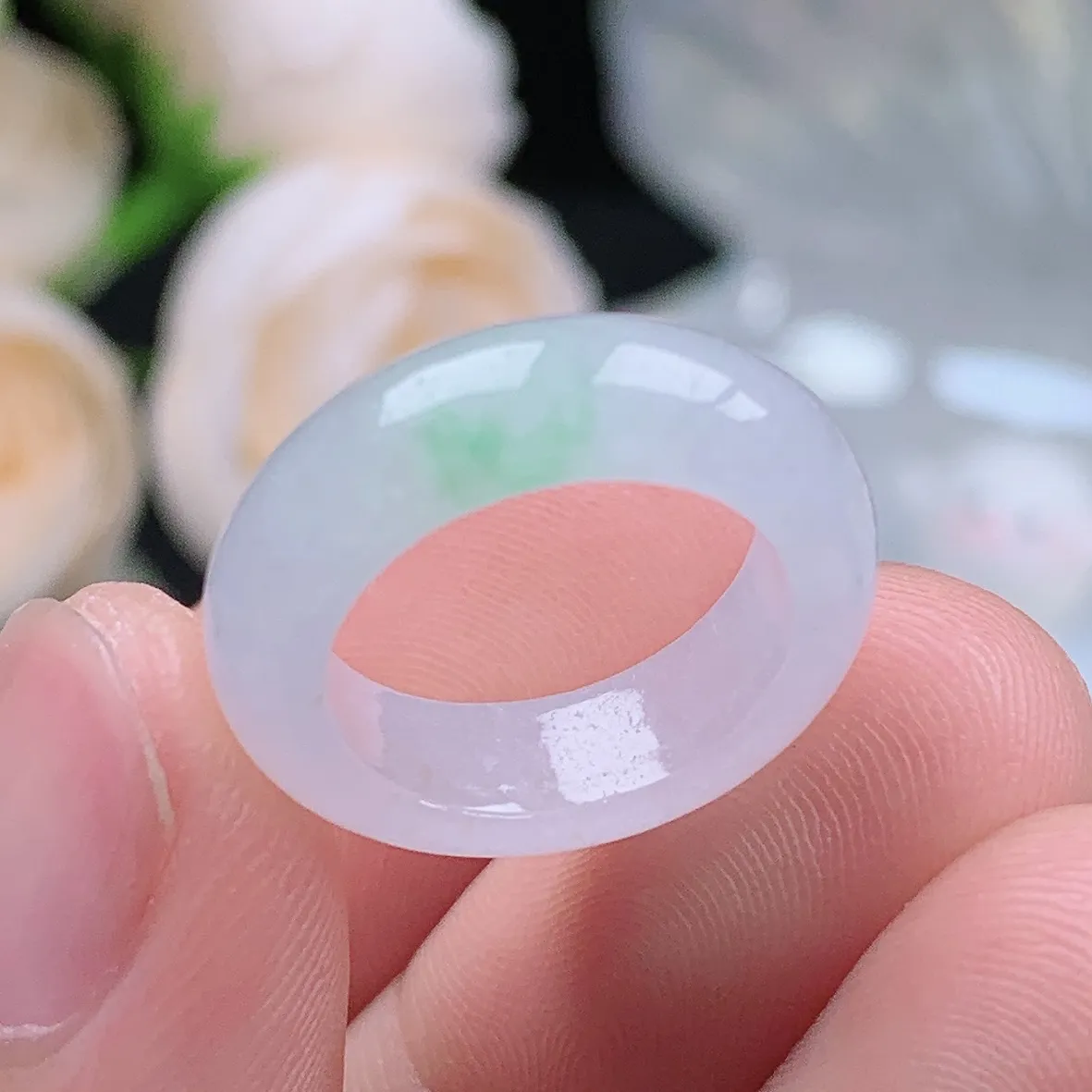 缅甸翡翠老坑种翡翠水润飘绿戒指玉指环  水润通透 尺寸：14.1-5.4-3.5mm 6号圈口1S