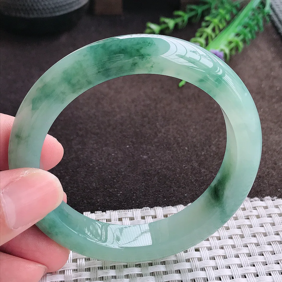 自然光58/12.5/9老坑冰胶果冻飘花手镯宽边翡翠玉镯美人镯