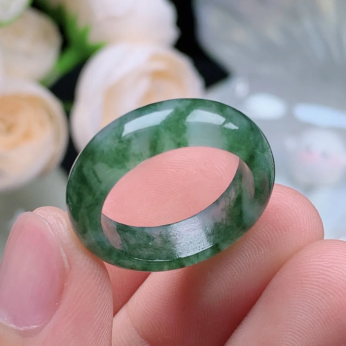 缅甸翡翠老坑冰种翡翠水润起胶飘绿花戒指玉指环  水润通透 尺寸：17.6-6-3.3mm 16号圈口1S