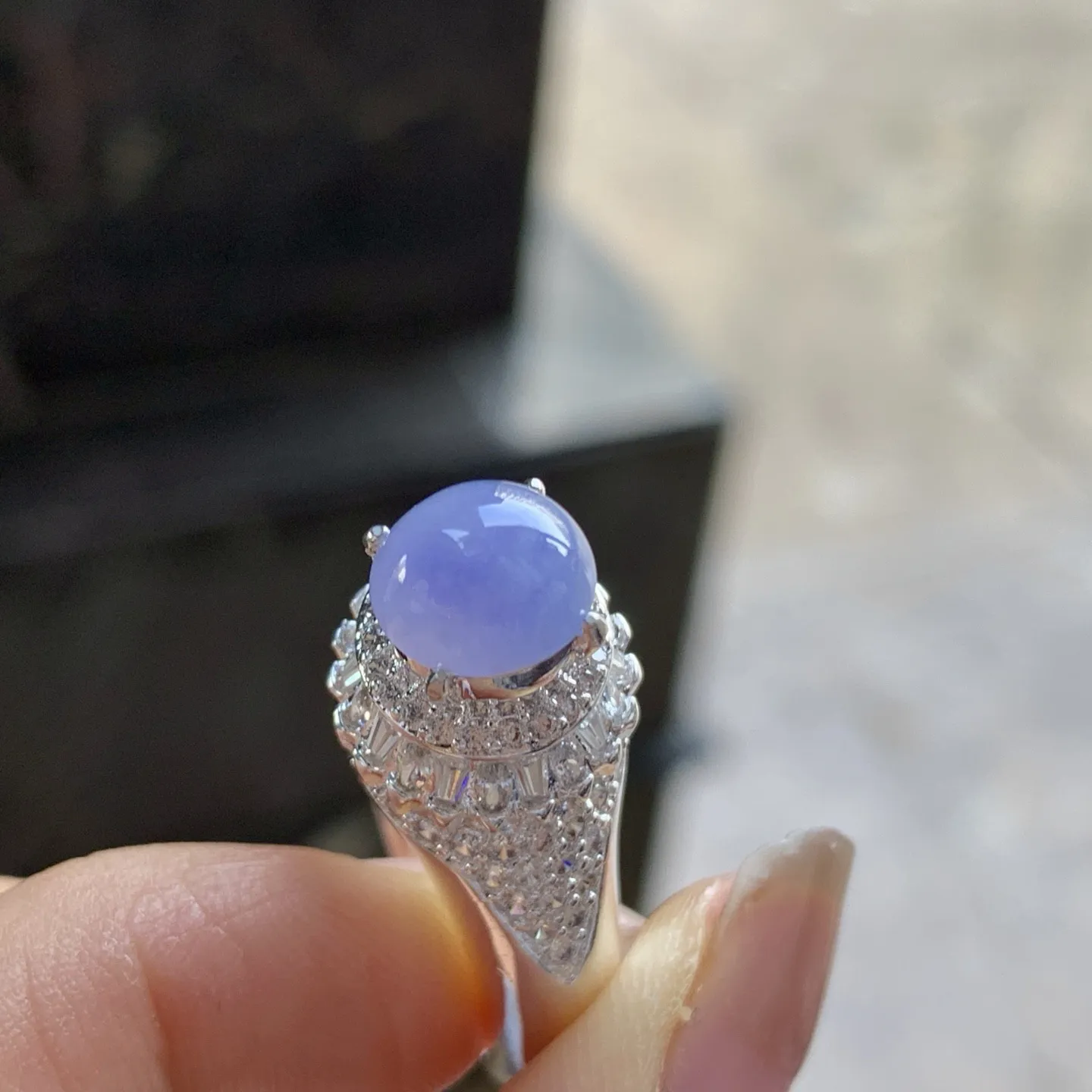 冰紫戒面^_^起光