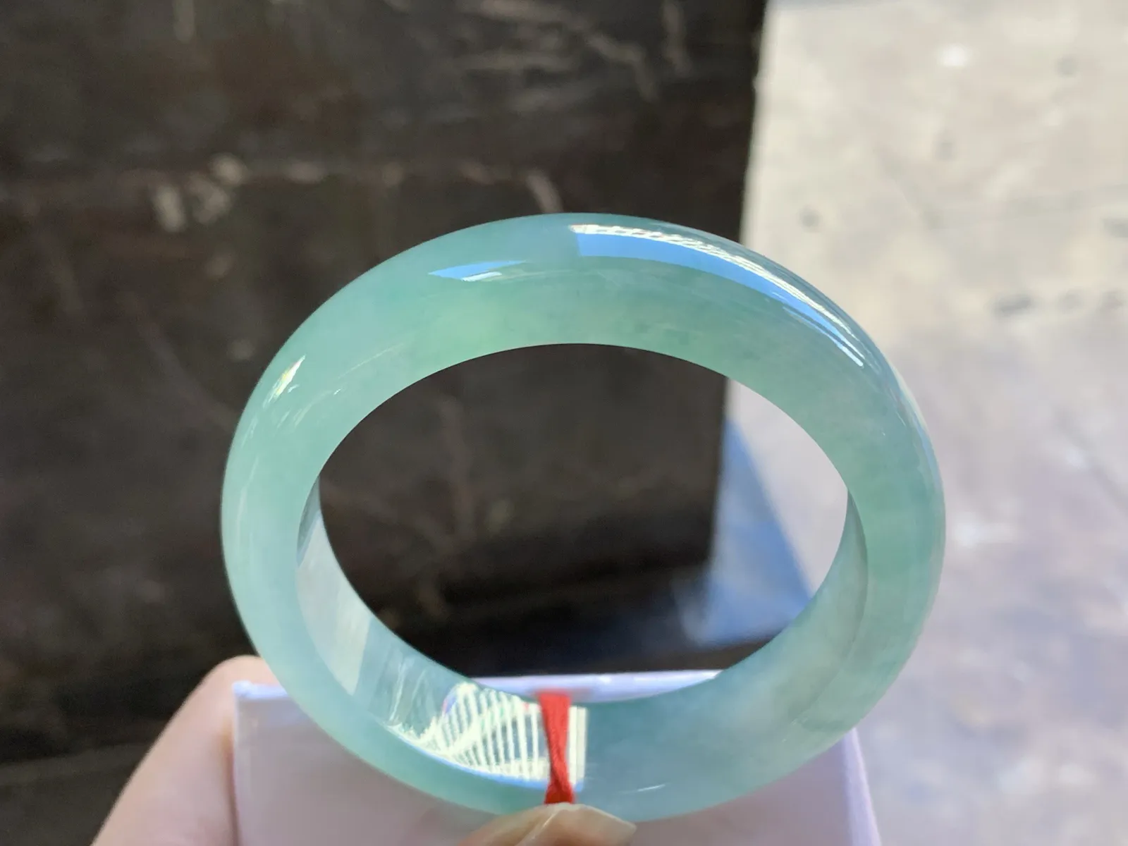 56.5-16-9

冰晴宽版手镯^_^种水好