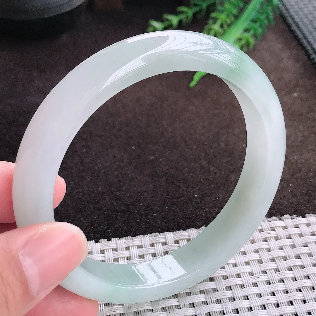 自然光63/12.7/8.6老坑冰胶水灵飘花大圈口手镯宽边翡翠玉镯美人镯