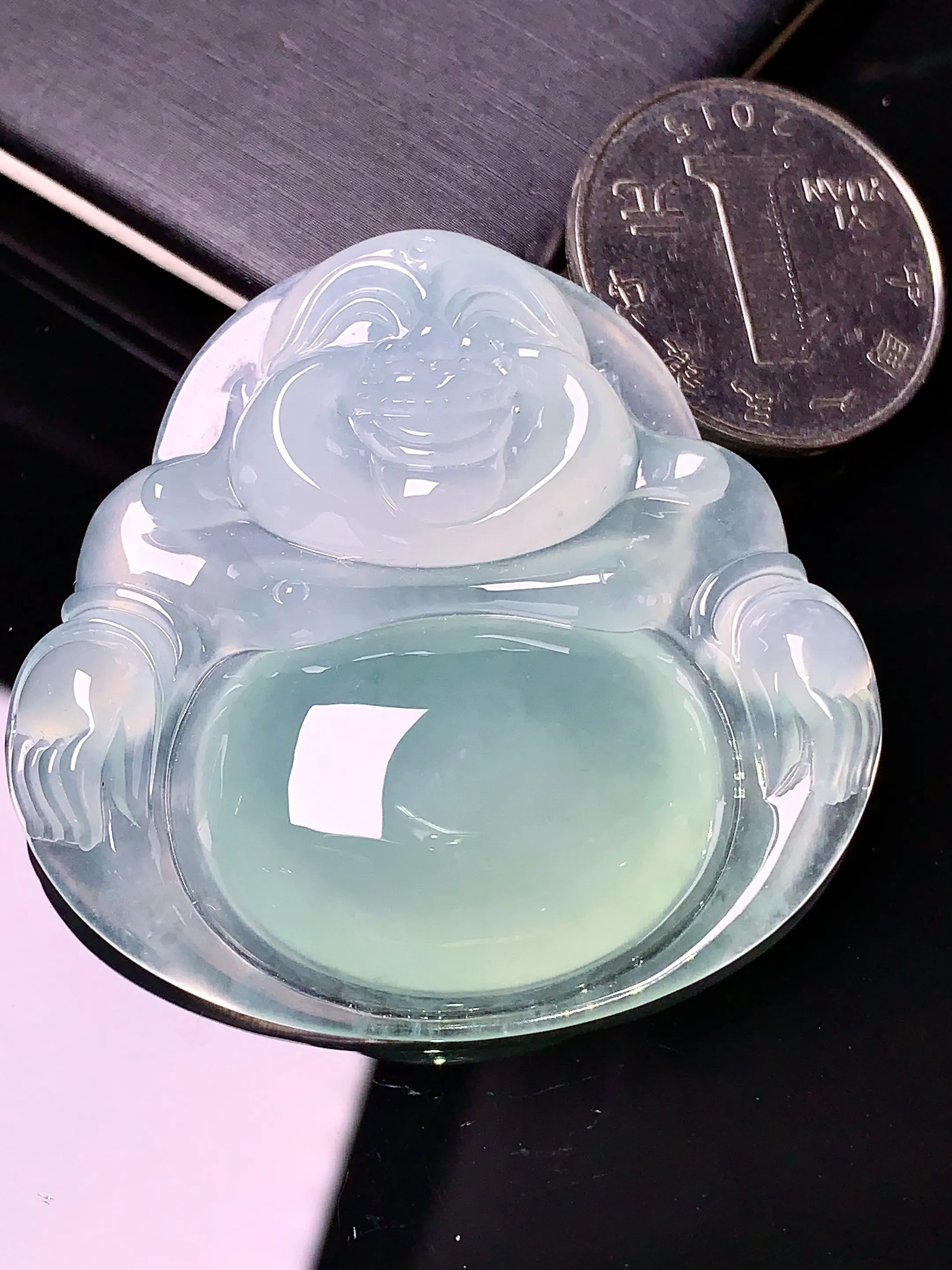 冰种佛公吊坠 玉质细腻 色泽艳丽 厚身饱满 整体尺寸46.2*48*10.6