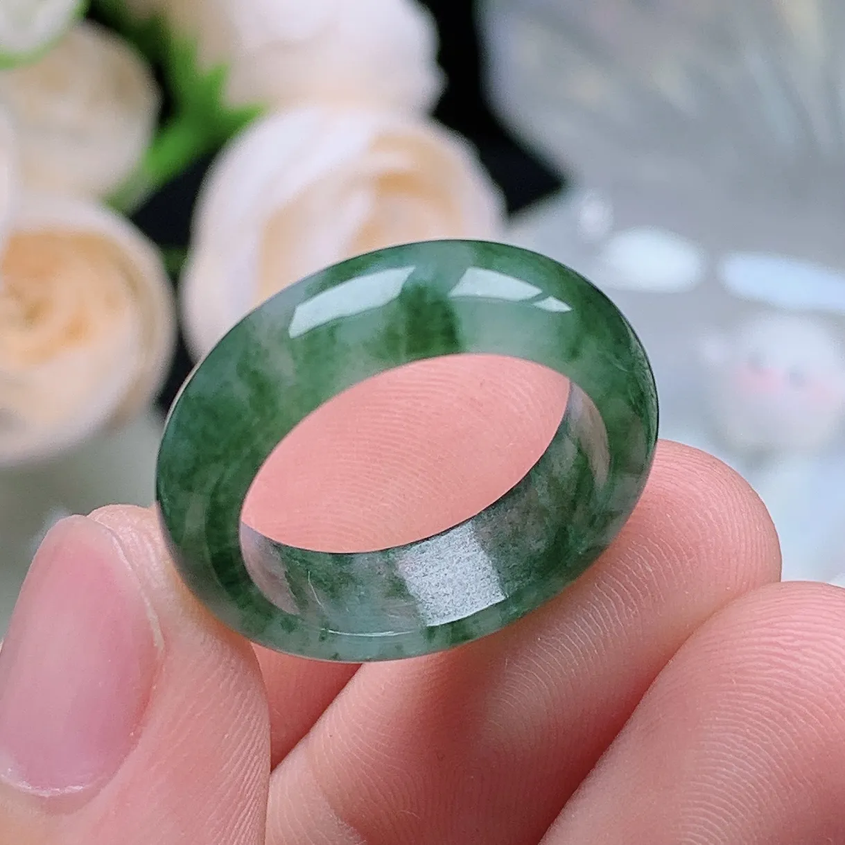缅甸翡翠老坑冰种翡翠水润起胶飘绿花戒指玉指环  水润通透 尺寸：17.6-6-3.3mm 16号圈口1S