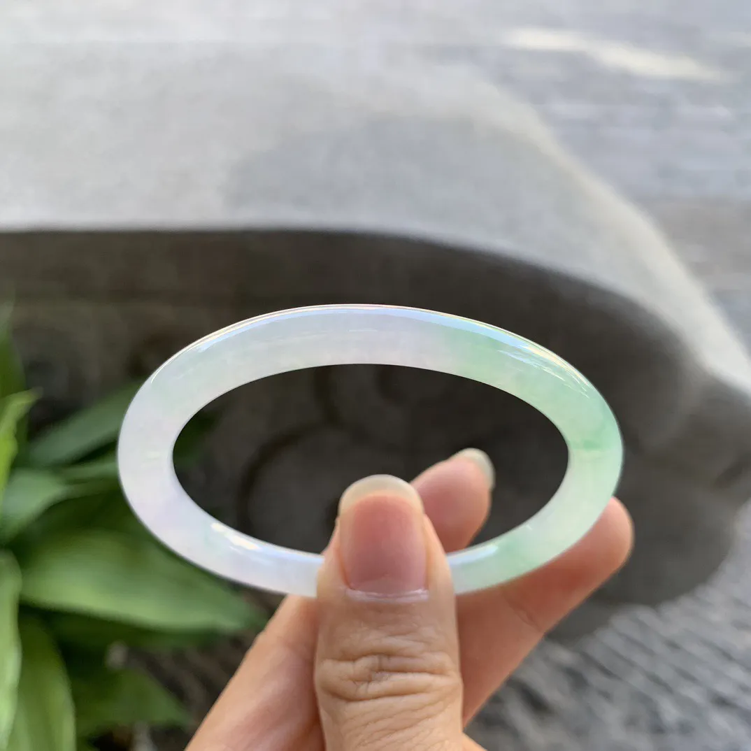 小圈口52.8-44.6-5.8 【冰甜绿贵妃圆条手镯】贵妃52 53可戴