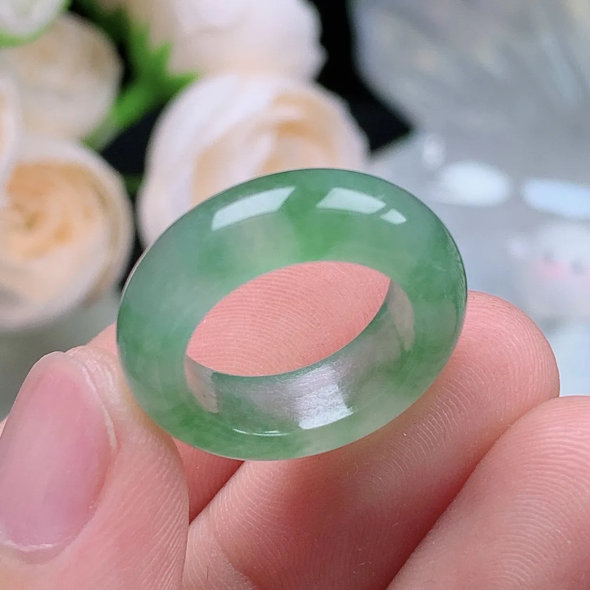 缅甸翡翠老坑冰种翡翠水润起胶晴底飘绿花戒指玉指环  水润通透 尺寸：15.3-6.5-4.1mm 9号圈口1S