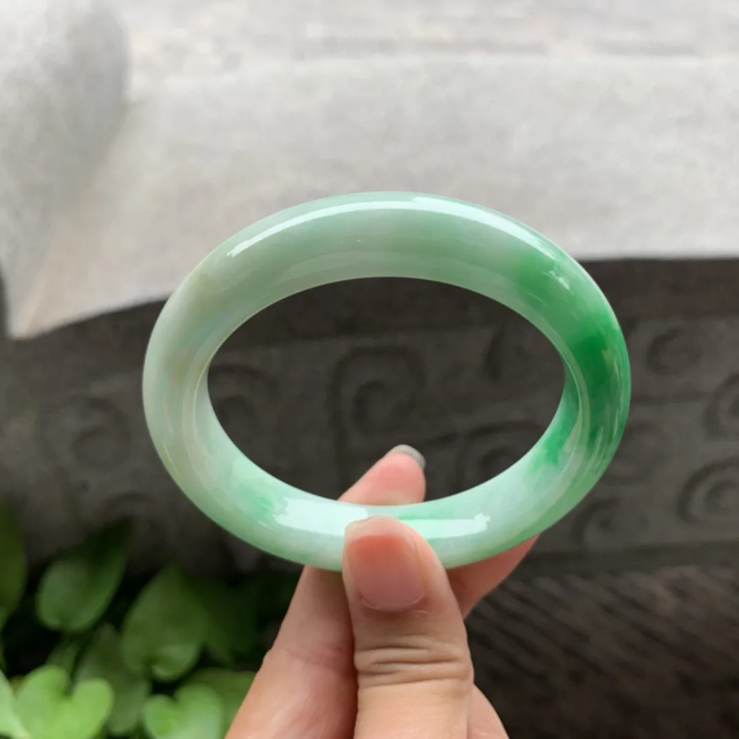 圈口54.7-12.3-9 【辣阳绿正圈手镯】正圈54 55可戴