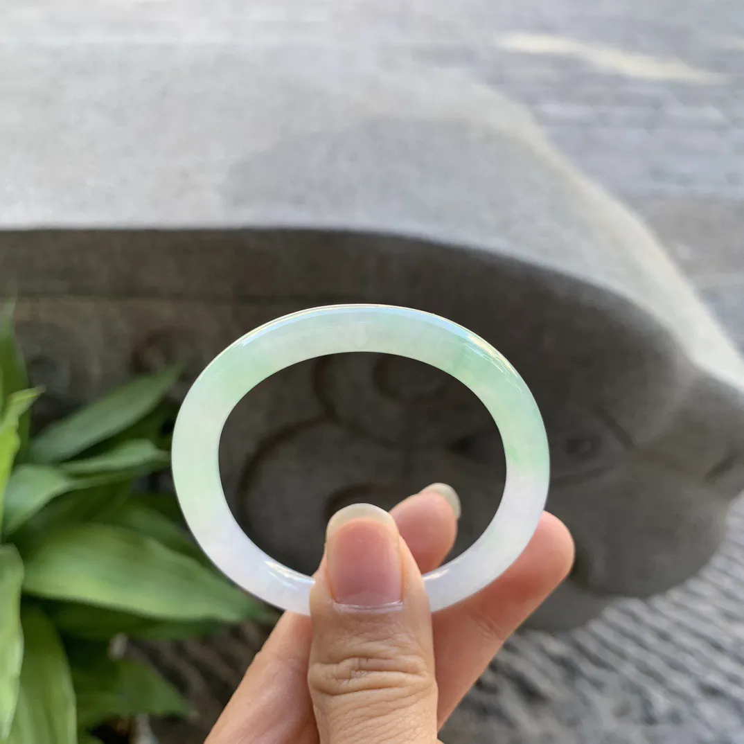 小圈口52.8-44.6-5.8 【冰甜绿贵妃圆条手镯】贵妃52 53可戴