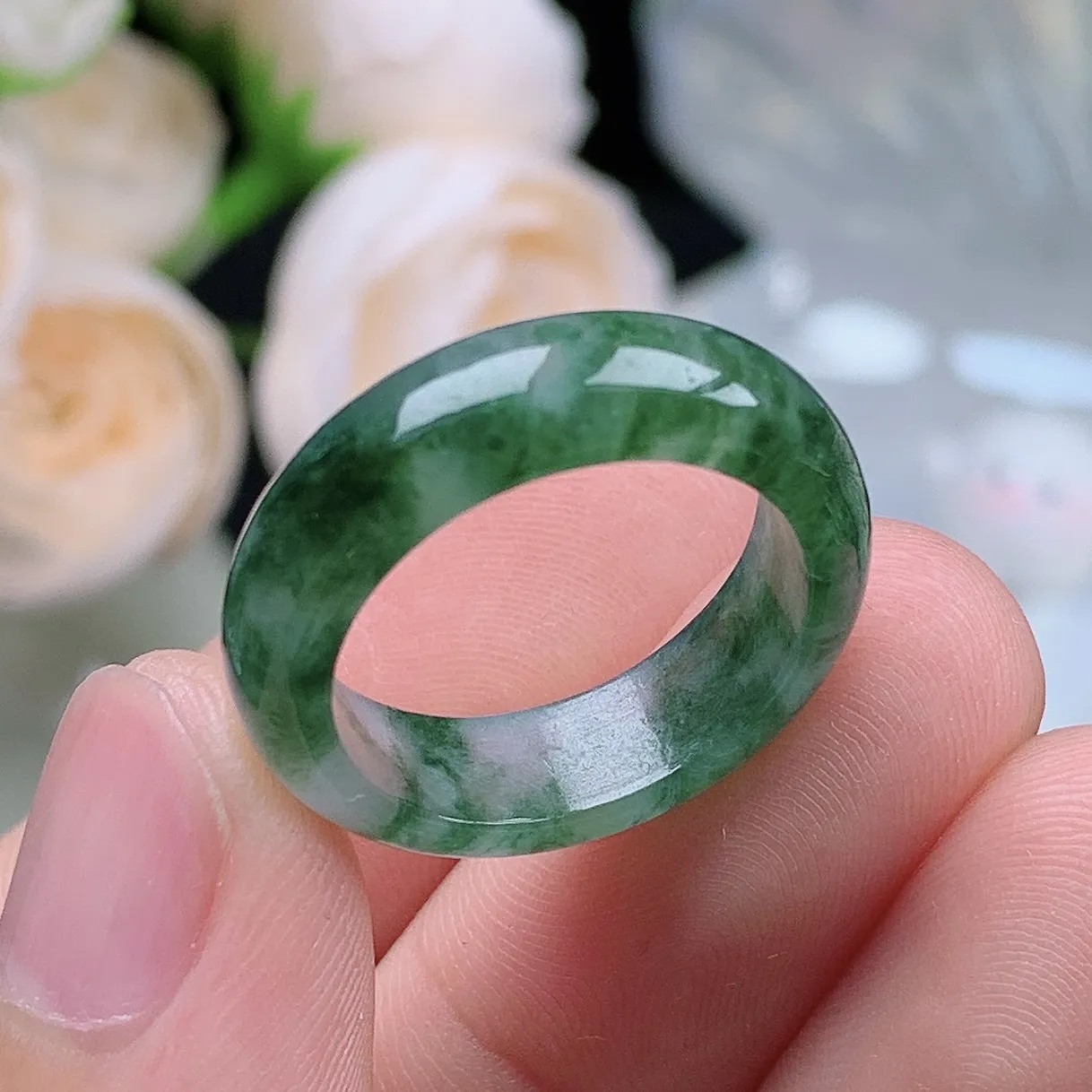 缅甸翡翠老坑冰种翡翠水润起胶飘绿花戒指玉指环  水润通透 尺寸：17.6-6-3.3mm 16号圈口1S