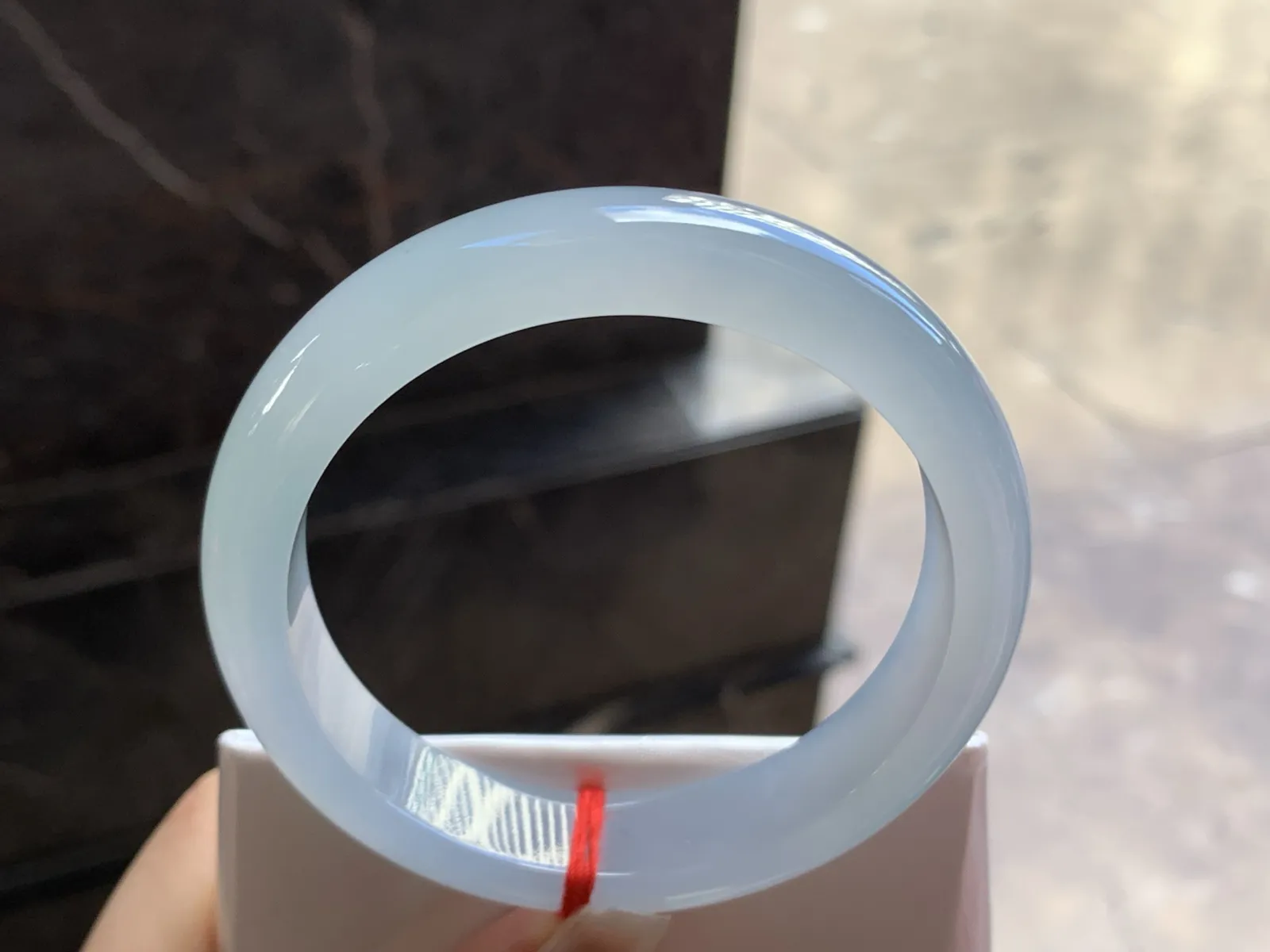 56.5-12.9-7.8

冰种手镯^_^清新冰透