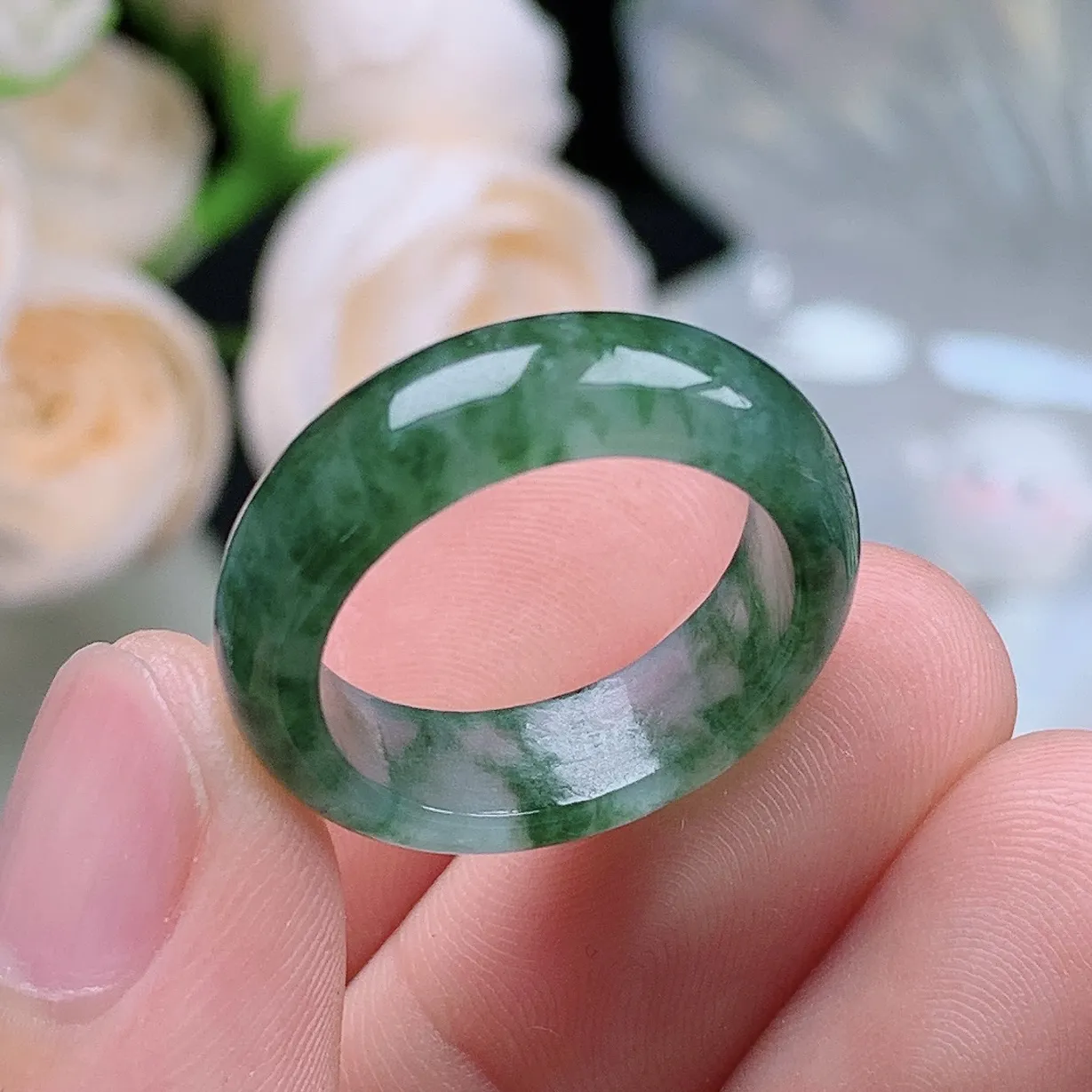 缅甸翡翠老坑冰种翡翠水润起胶飘绿花戒指玉指环  水润通透 尺寸：17.6-6-3.3mm 16号圈口1S