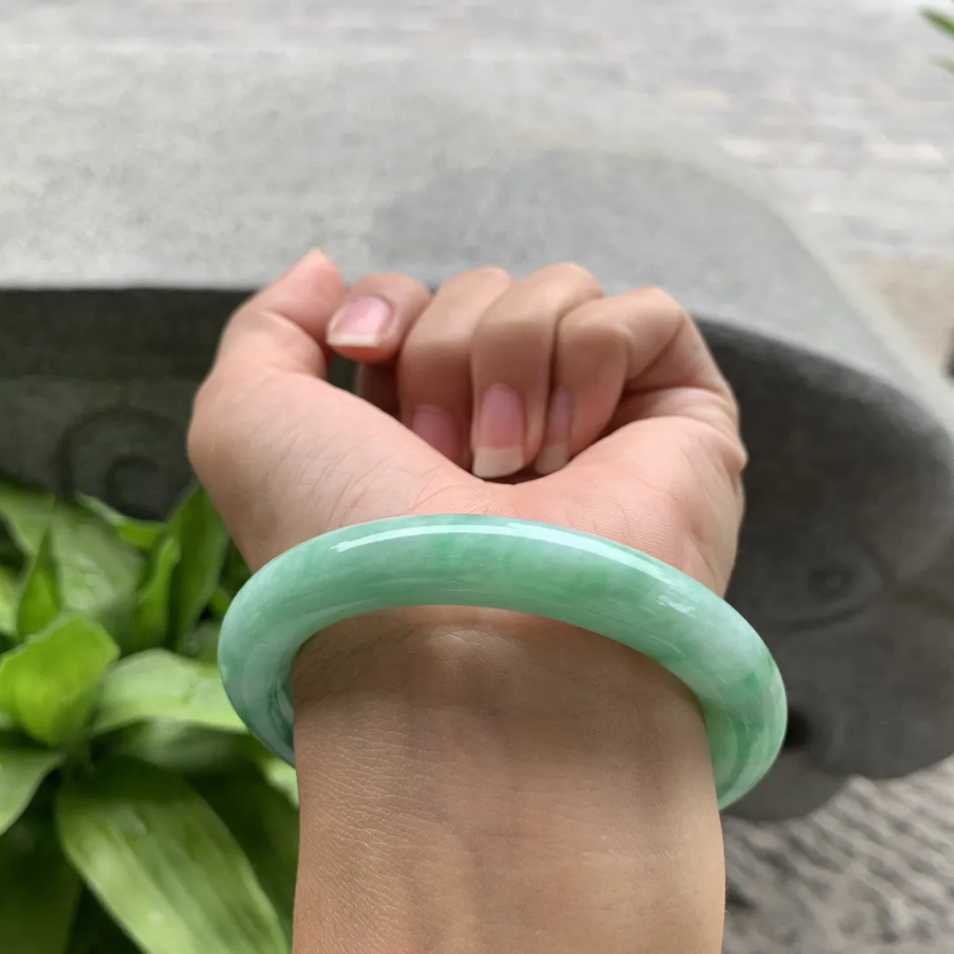 圈口55.3-9.9 【飘绿圆条手镯】圆条55 56可戴