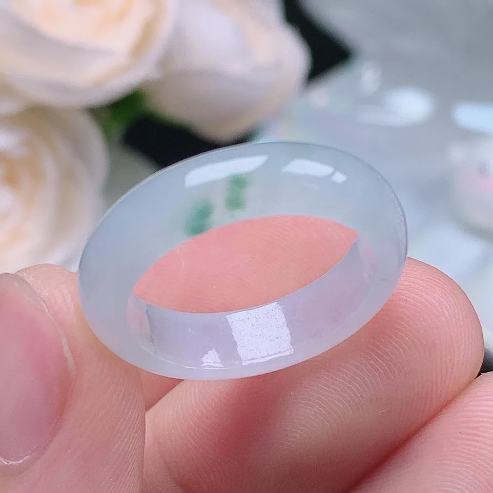 缅甸翡翠老坑种翡翠水润起胶飘花戒指玉指环  水润通透 尺寸：17.8-5.4-3.1mm 16号圈口1S