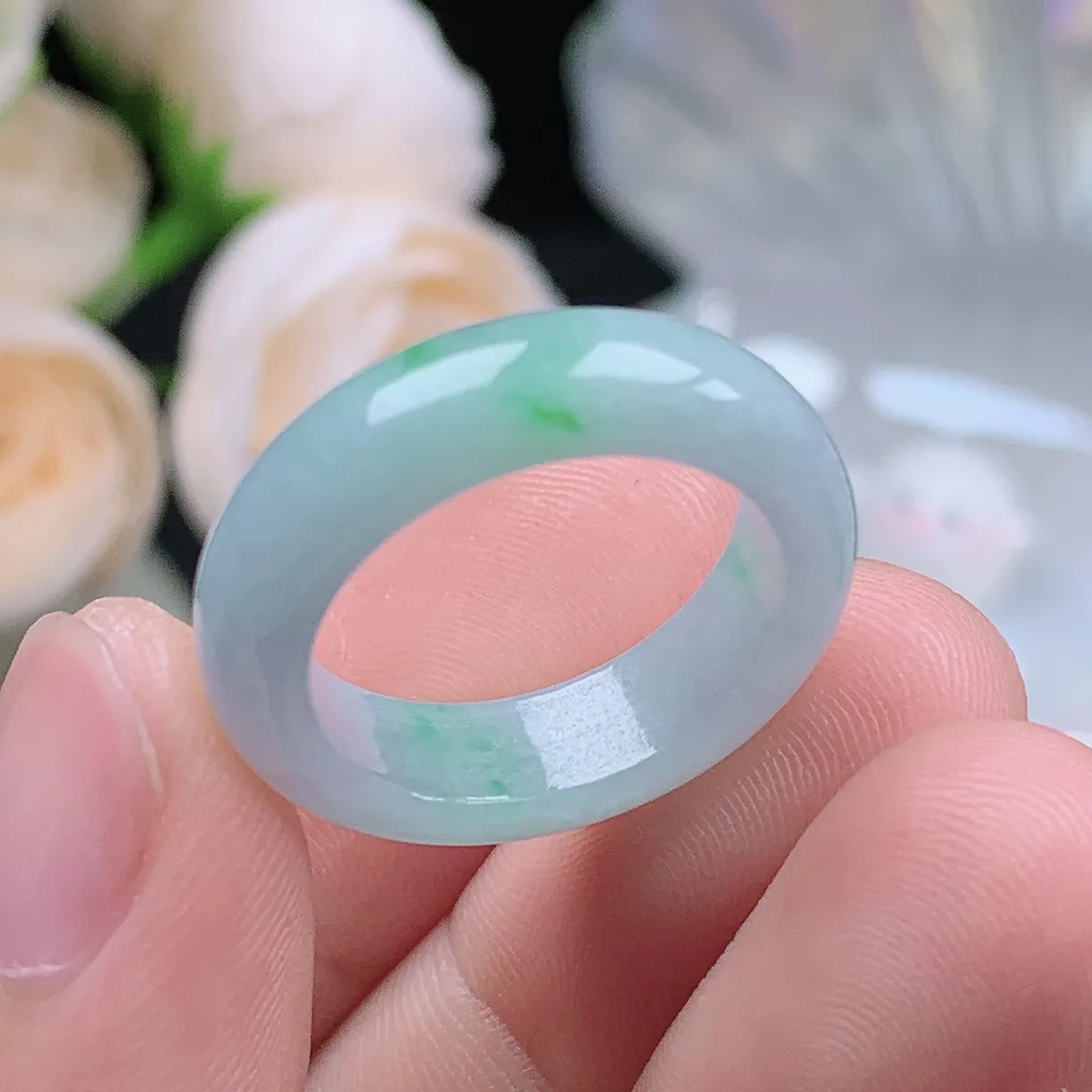 缅甸翡翠老坑种翡翠水润飘绿戒指玉指环  水润通透 尺寸：17.8-6.1-3.7mm 16号圈口1S