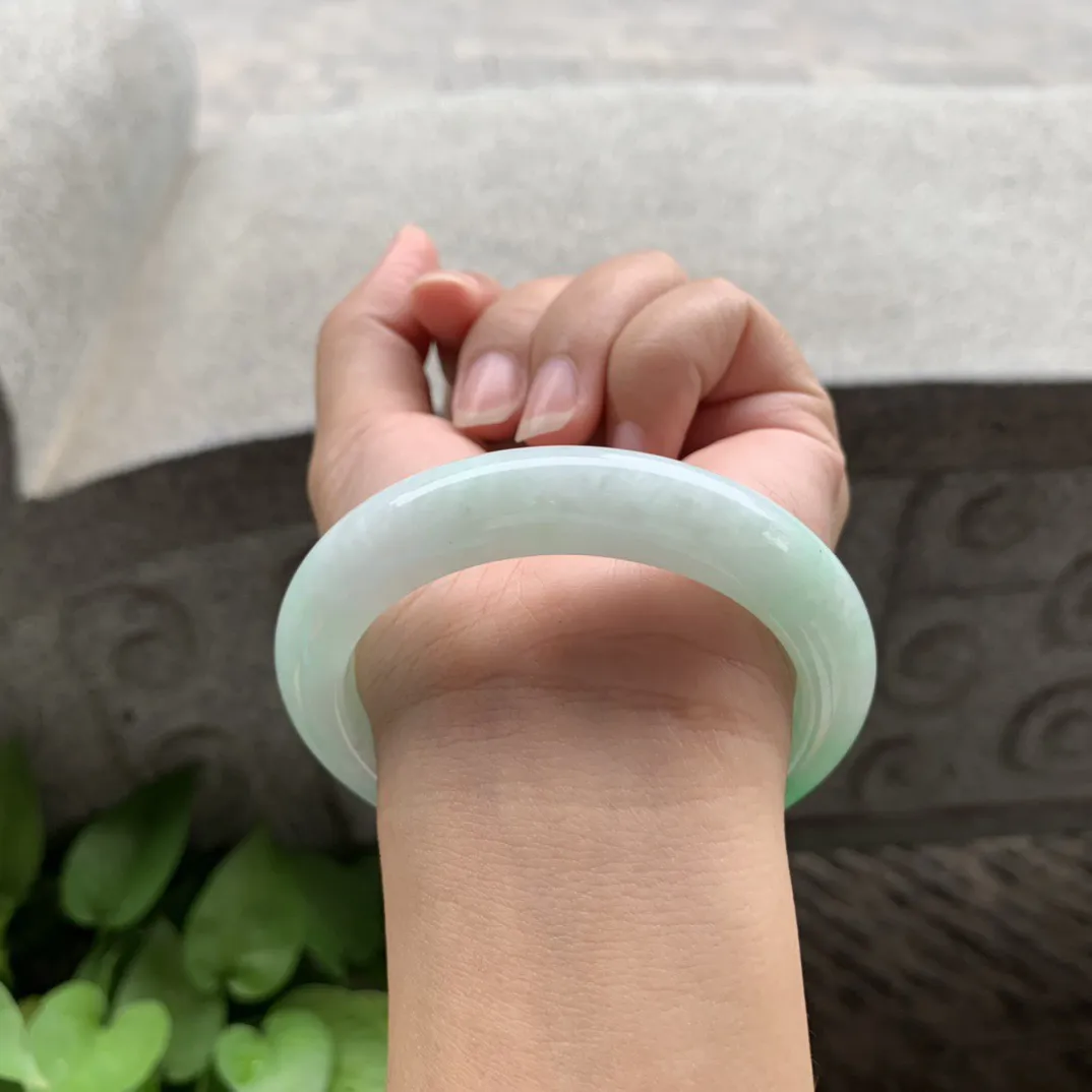 圈口55-11.4-9.4【飘绿正圈手镯】正圈55 56可戴